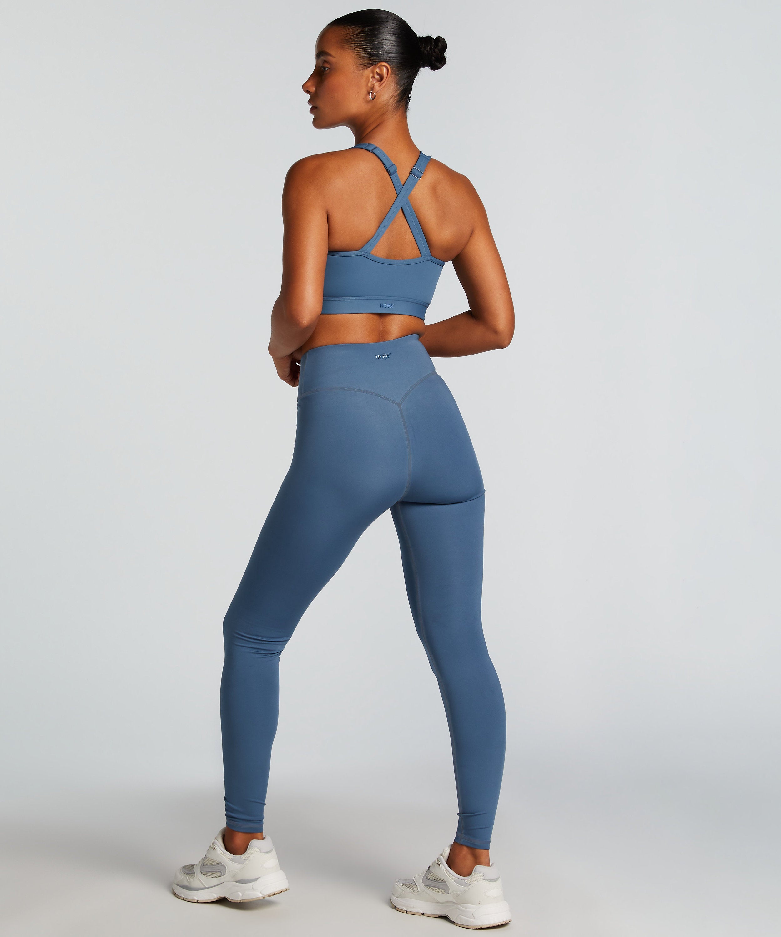 HKMX Crossed High Waisted Leggings_300022_Oceanview_03