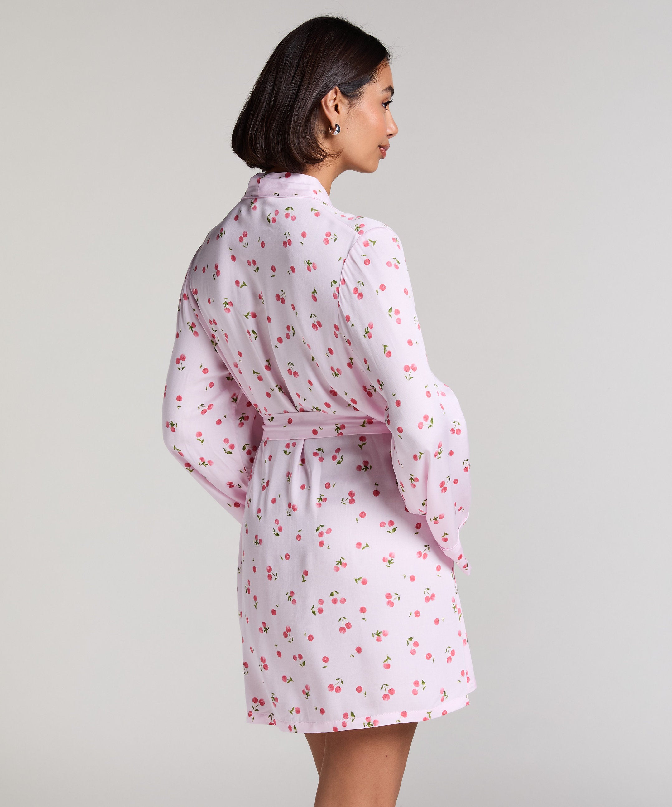 Hunkemoller_Satin Kimono - Pink_301649_Pink_03