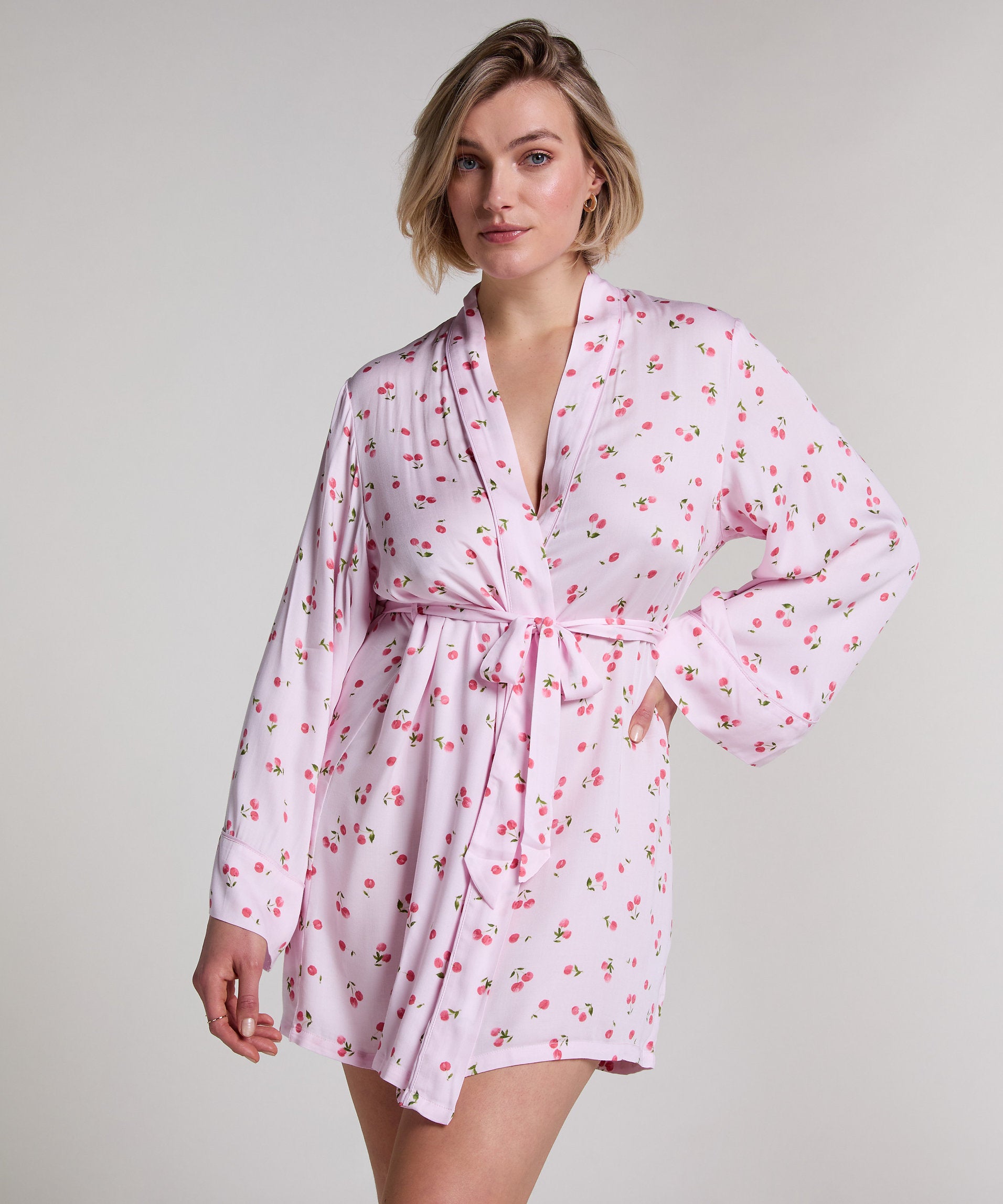 Hunkemoller_Satin Kimono - Pink_301649_Pink_06