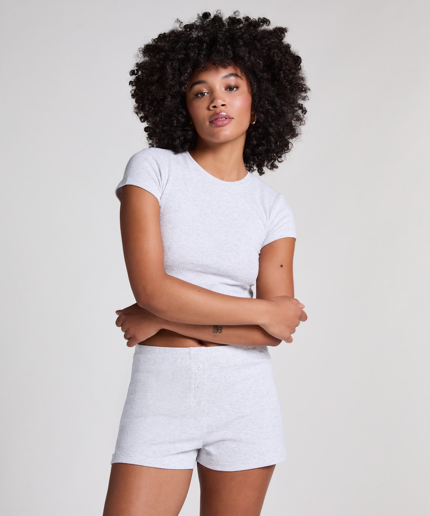 Hunkemoller_White Grey Melee_Pointelle shorts_301665_White Grey Melee_01