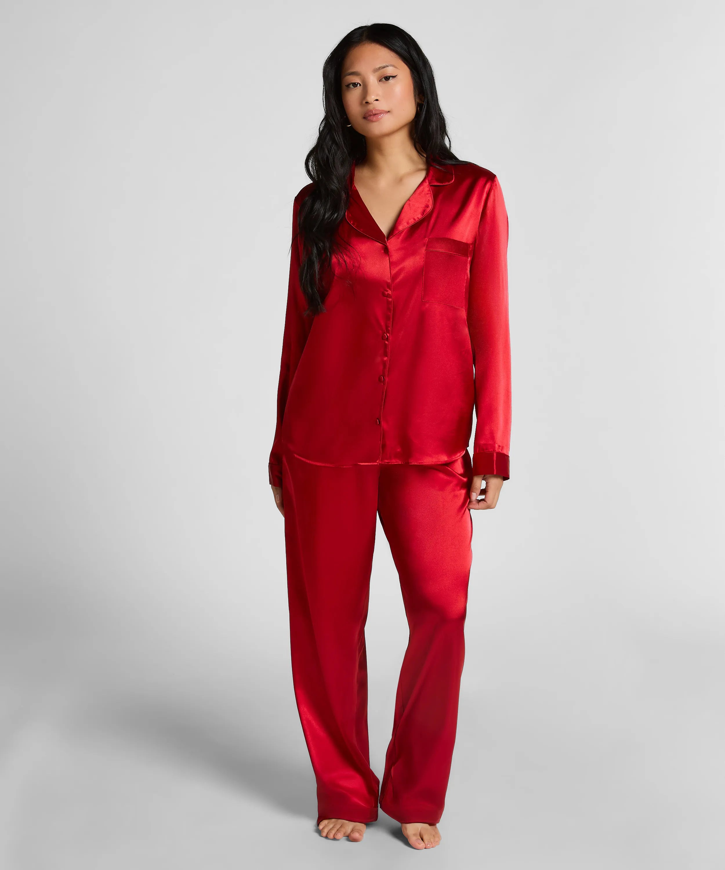 Hunkemoller_Red_Pyjamaset Satin_302699_Chili Pepper_01