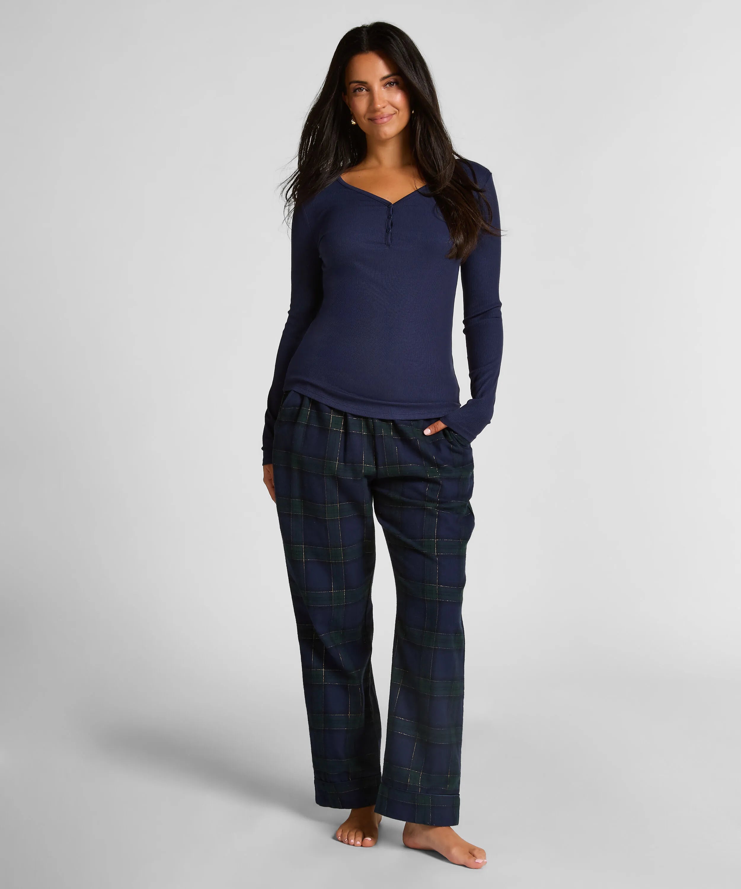 Hunkemoller_Blue_Longsleeved Pyjama Top Henley_303650_Naval Academy_03
