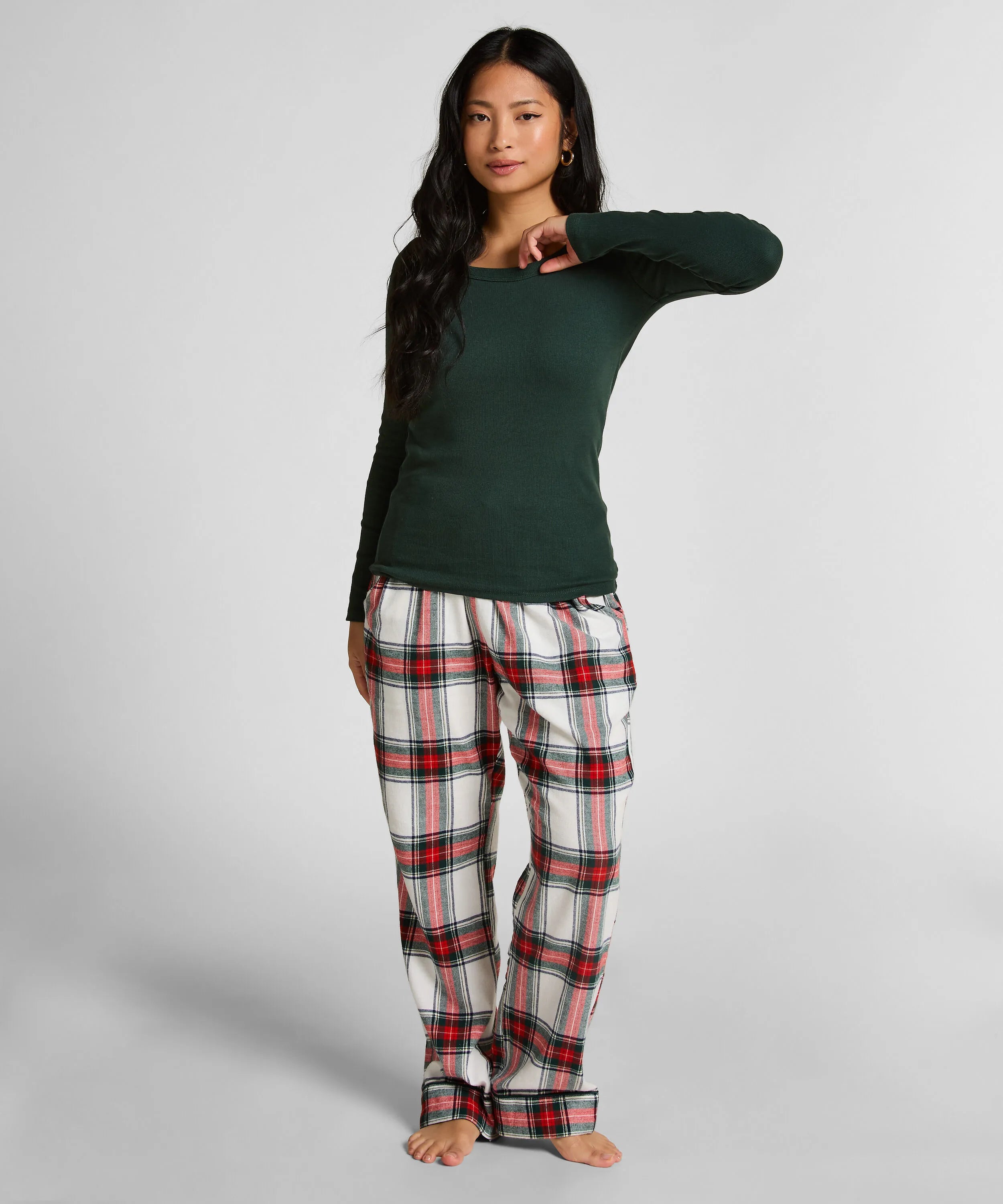 Hunkemoller_Green_Cotton Pyjama Top_303651_Green Gables_03
