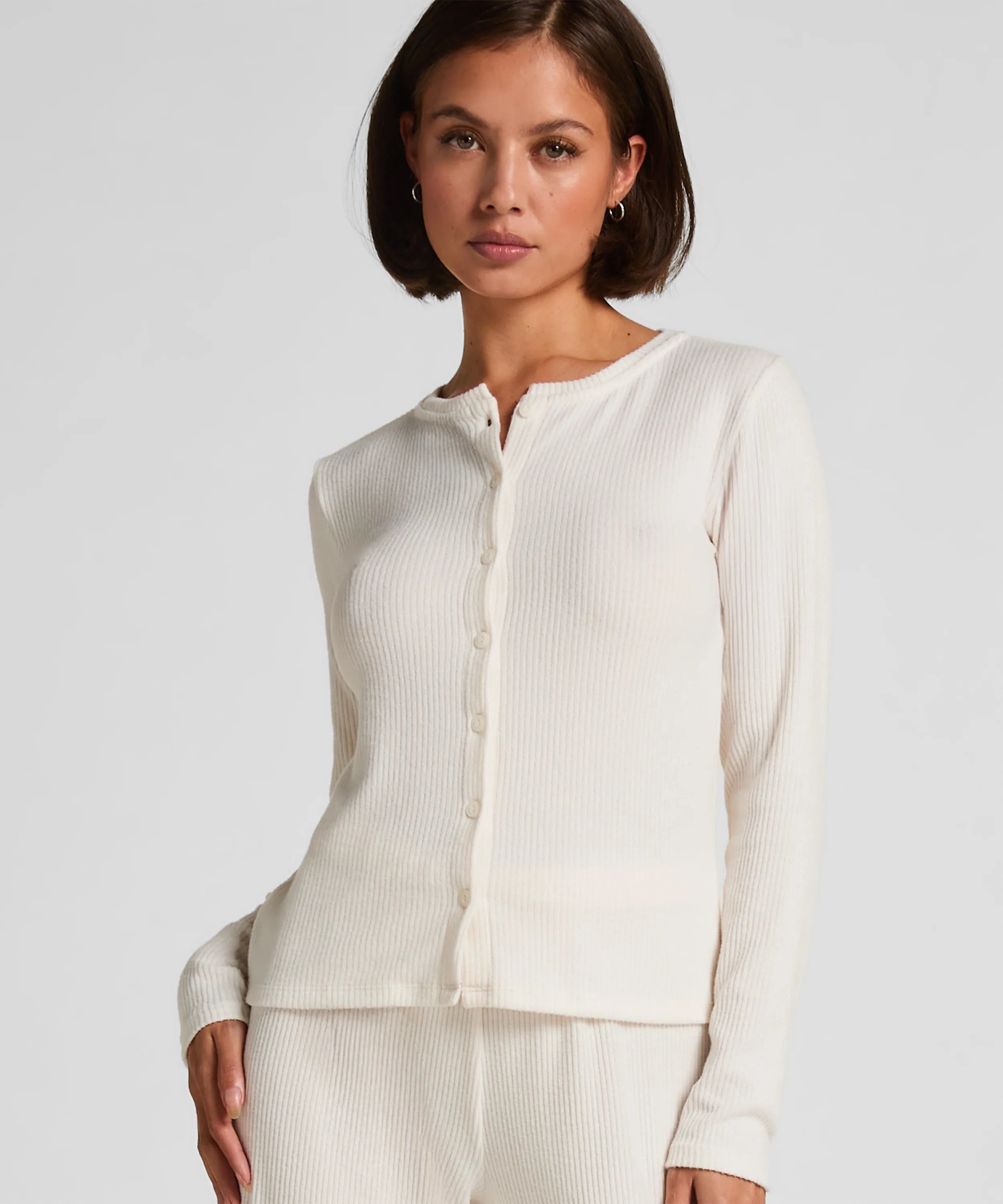 Hunkemoller_White_Cardigan Ribbed Jersey_303656_Gardenia_01