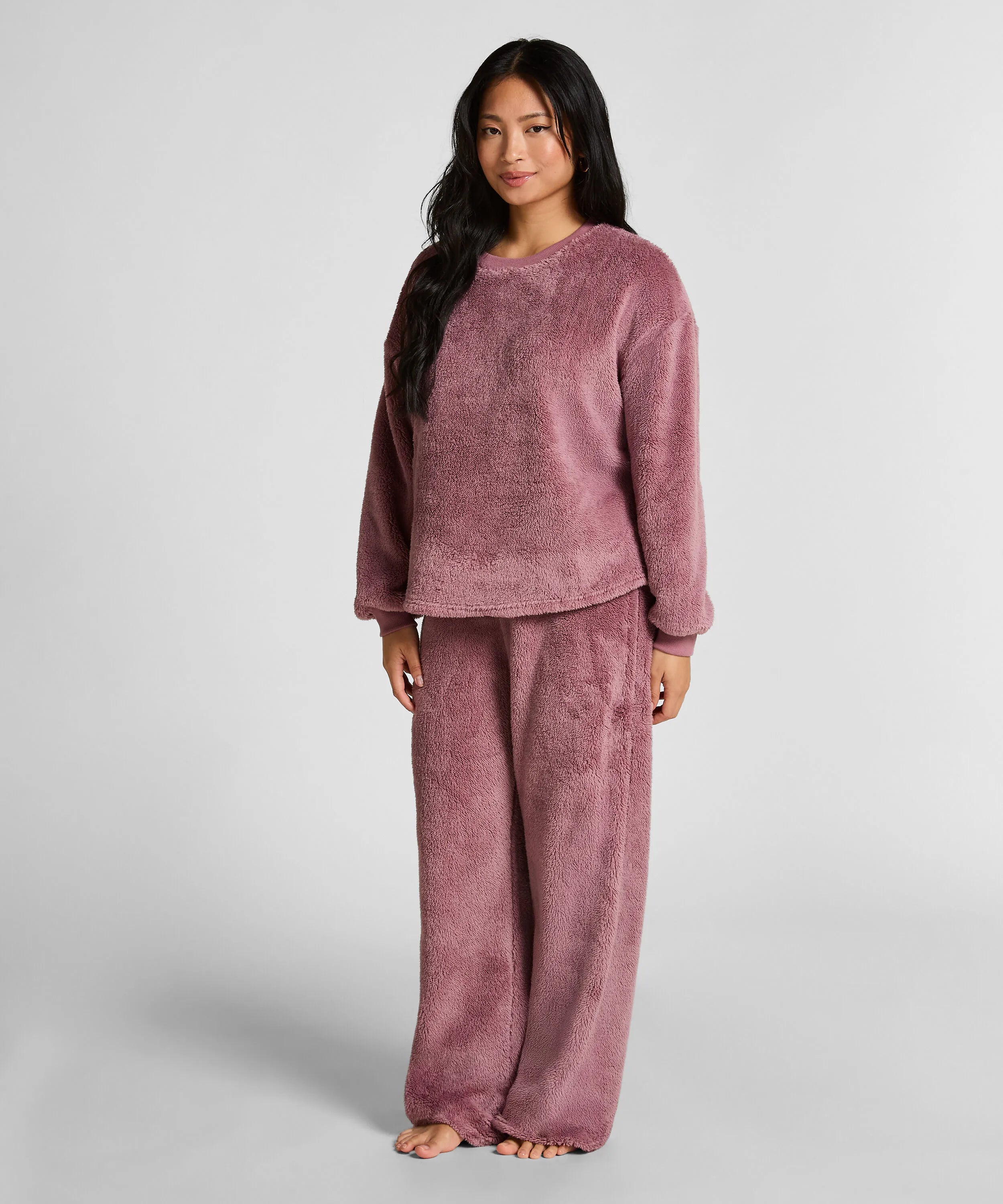 Hunkemoller_Pink_Longsleeved Top Fluffy Fleece_303660_Pink_03