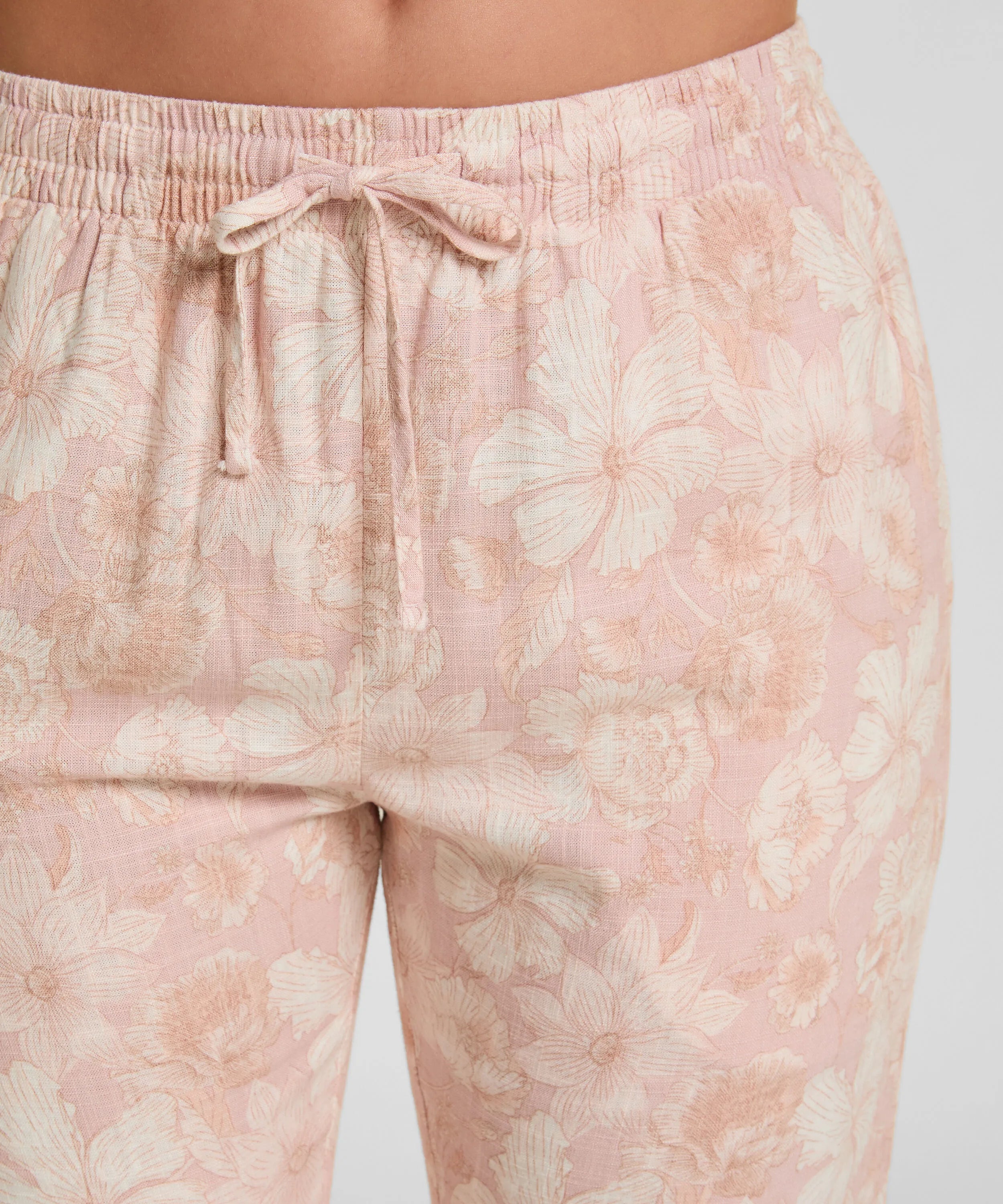 Hunkemoller Pink Women Flower Linen Pant SKU: 304665_Pink Image 02