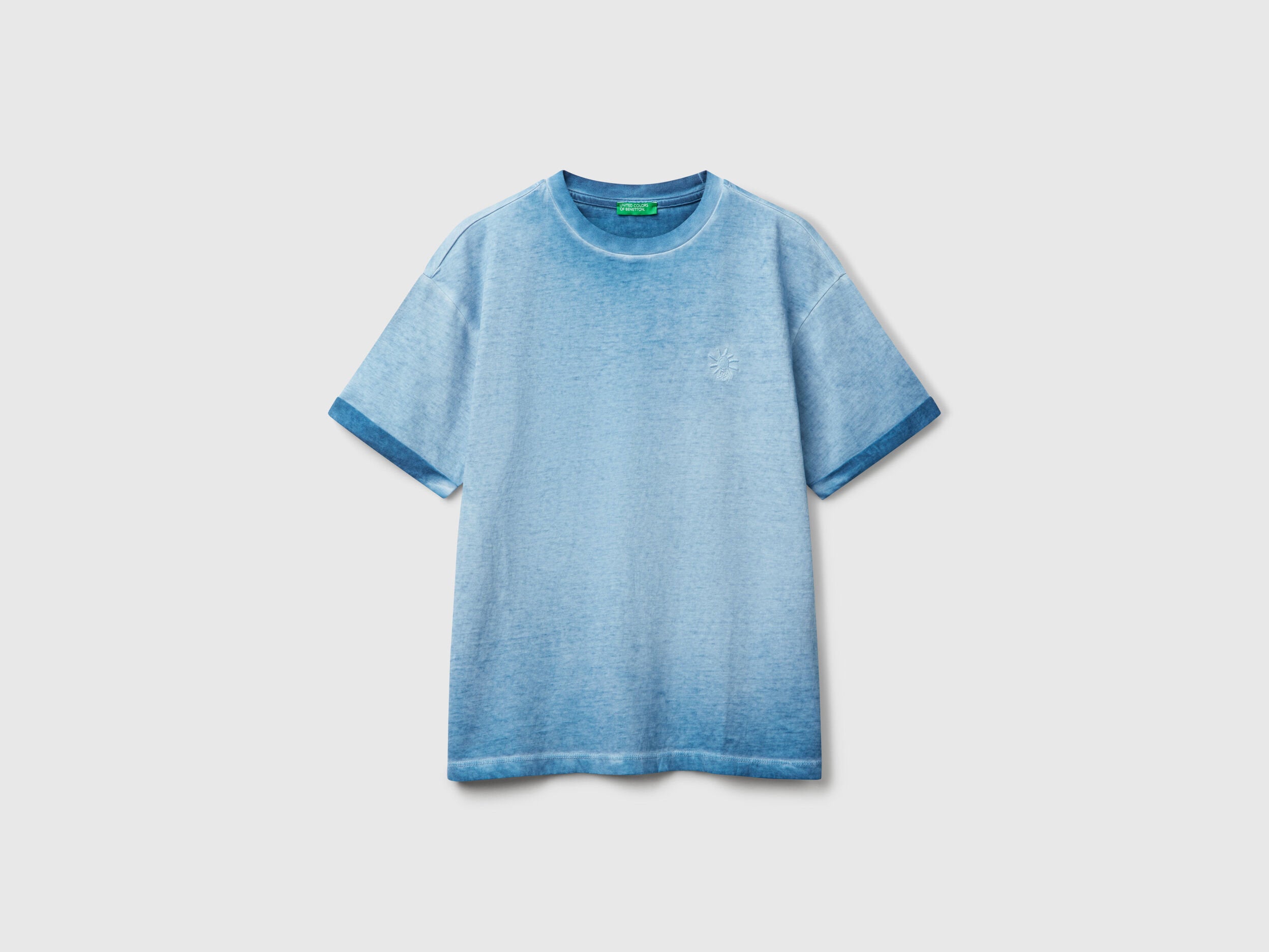 Benetton_Oversized T-Shirt with Embroidery_3085C10P9_905_01