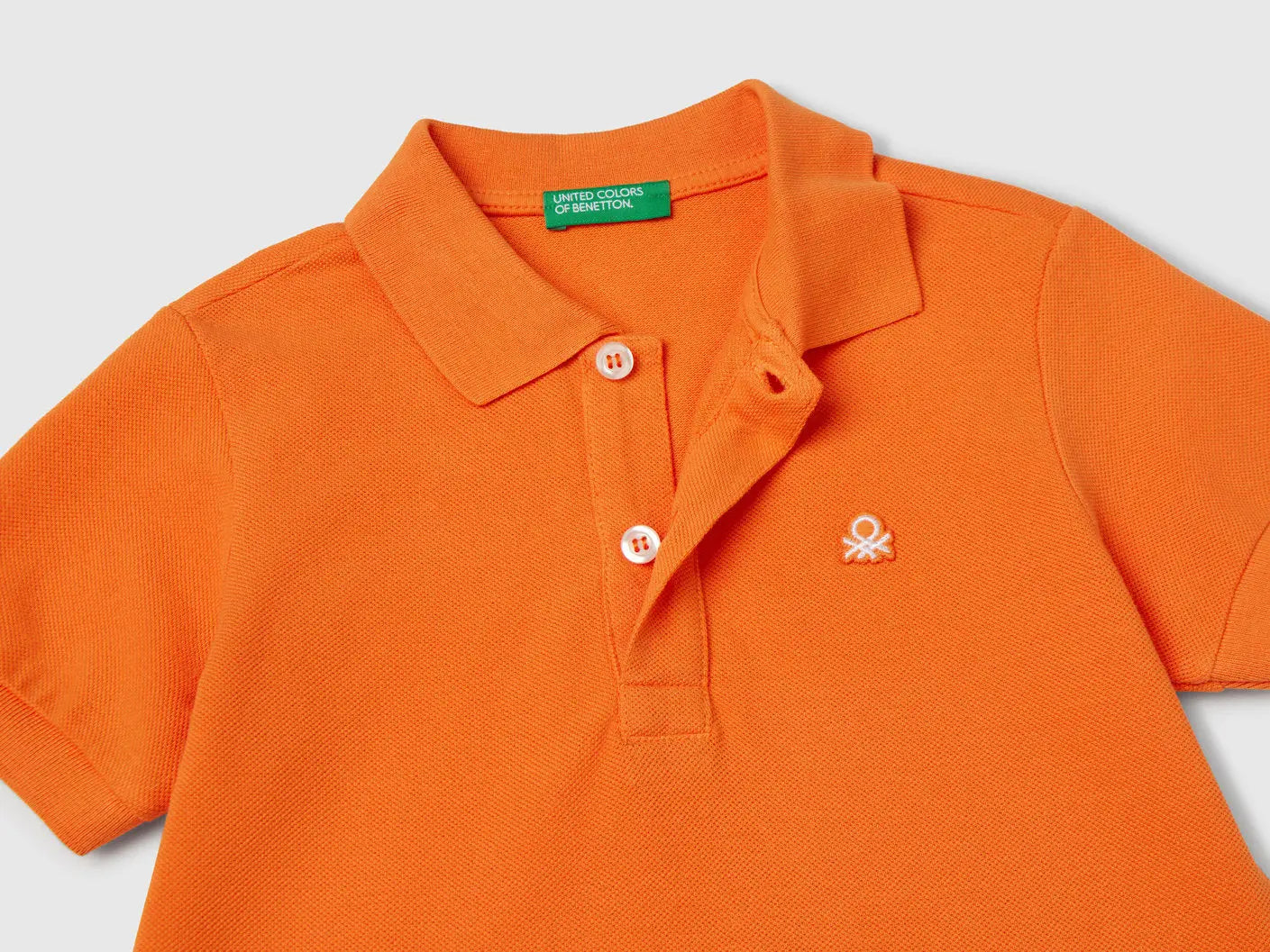 Benetton_Short Sleeve Polo in Pure Cotton_3089G3008_1L6_03