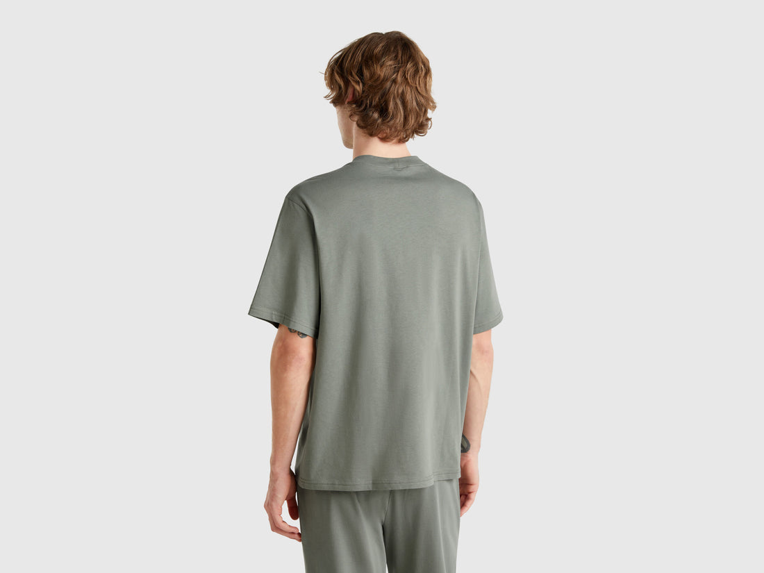 Benetton_T-Shirt with Logo Print_30964M01W_26Y_02