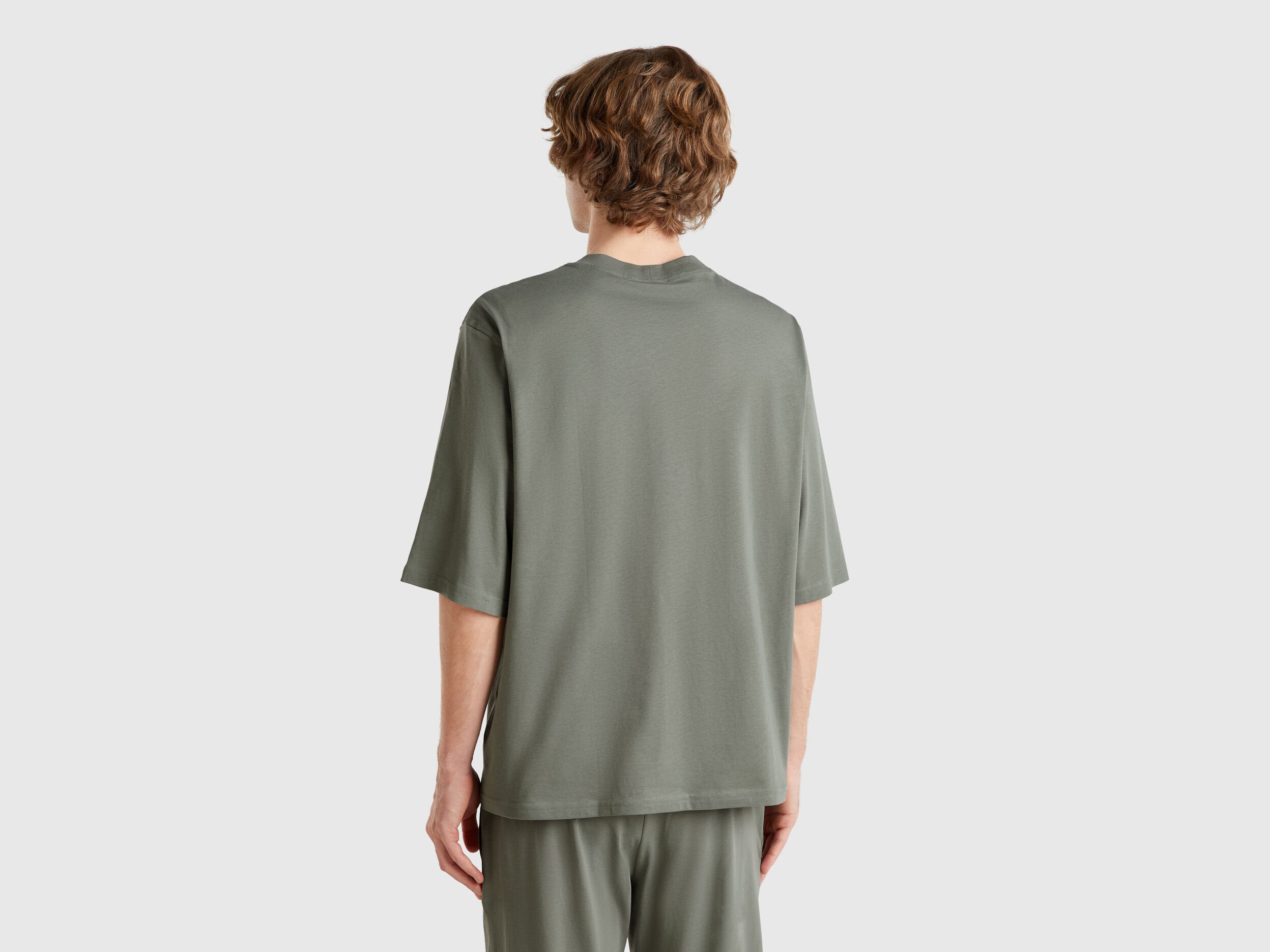 Benetton_Lilo & Stitch ©Disney T-Shirt in Pure Cotton_30964M01Y_26Y_02