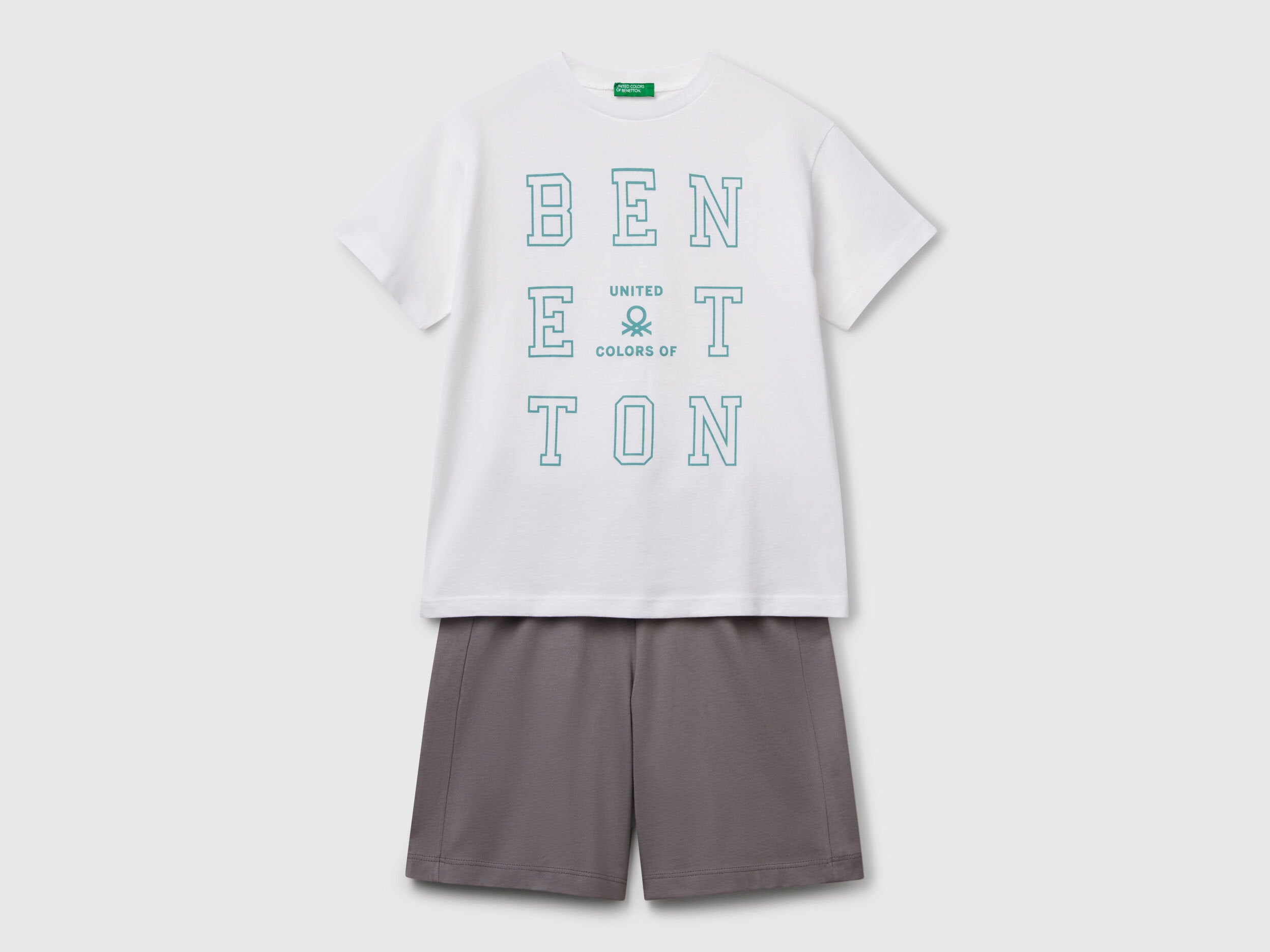Benetton_Set T-Shirt+Shorts_3096CK00D_101_01