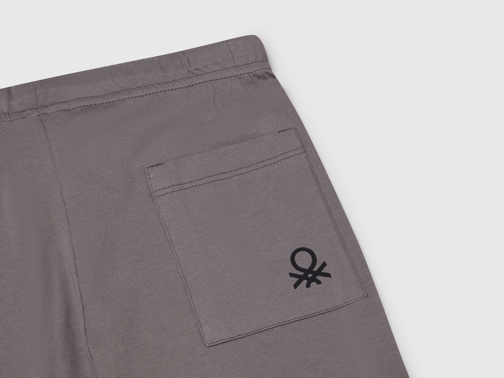 Benetton_Set T-Shirt+Shorts_3096CK00D_101_03