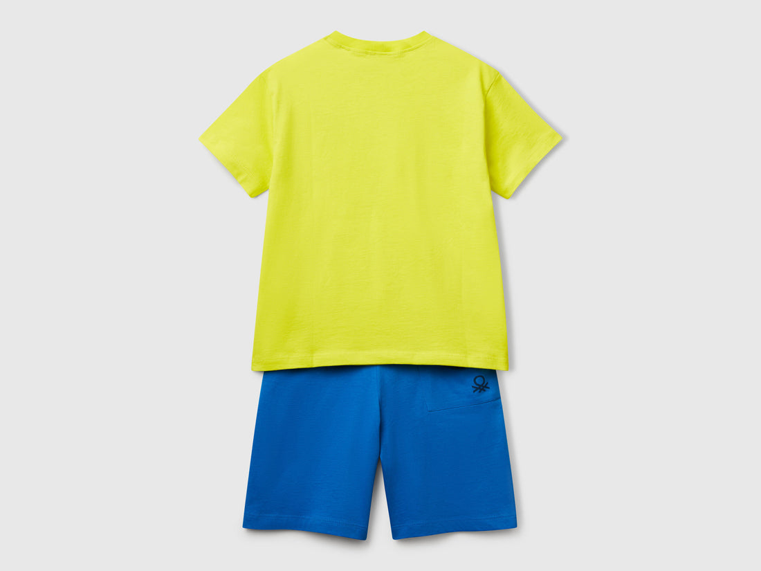 Benetton_Set T-Shirt+Shorts_3096CK00D_29B_02