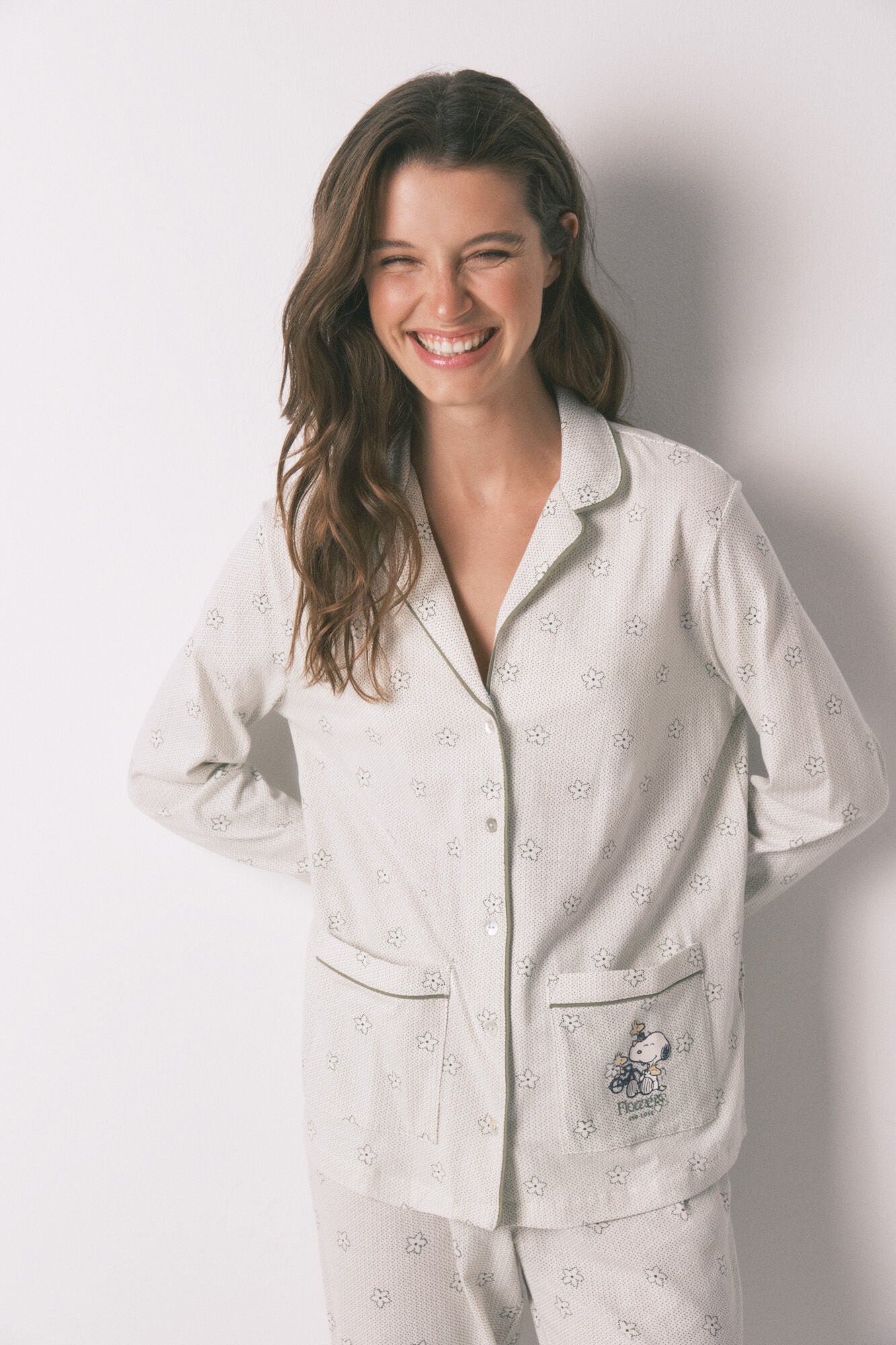 Women Secret_Ivory_Snoopy Long 100% Cotton Classic Pyjamas_3132127_96_01