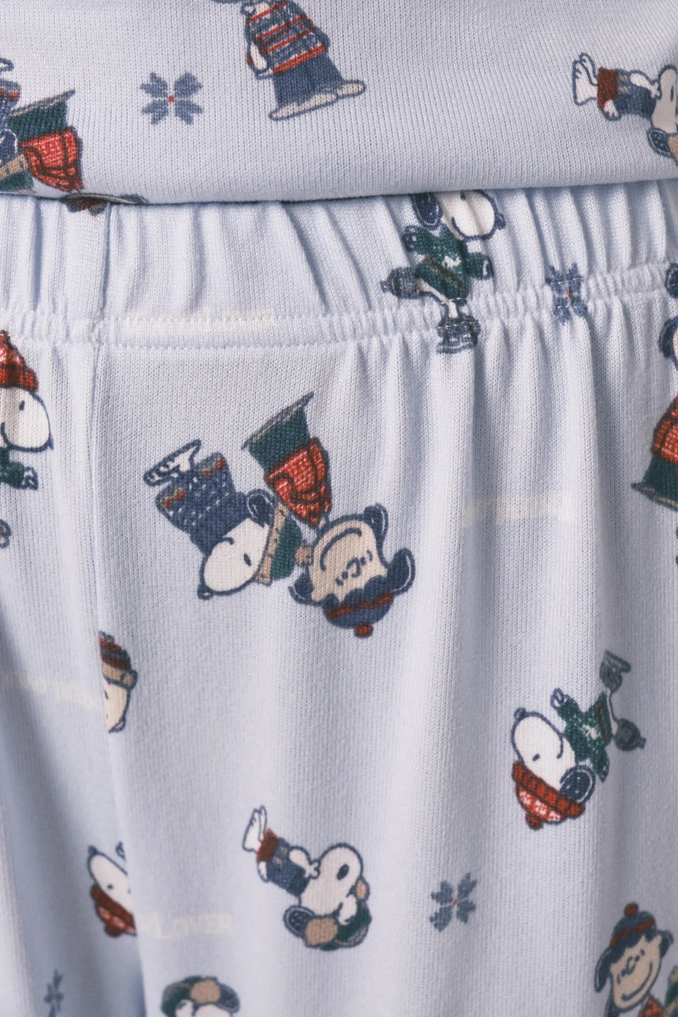 Women Secret_Blue Print_Super Soft Snoopy Long Pyjamas_3132225_19_04