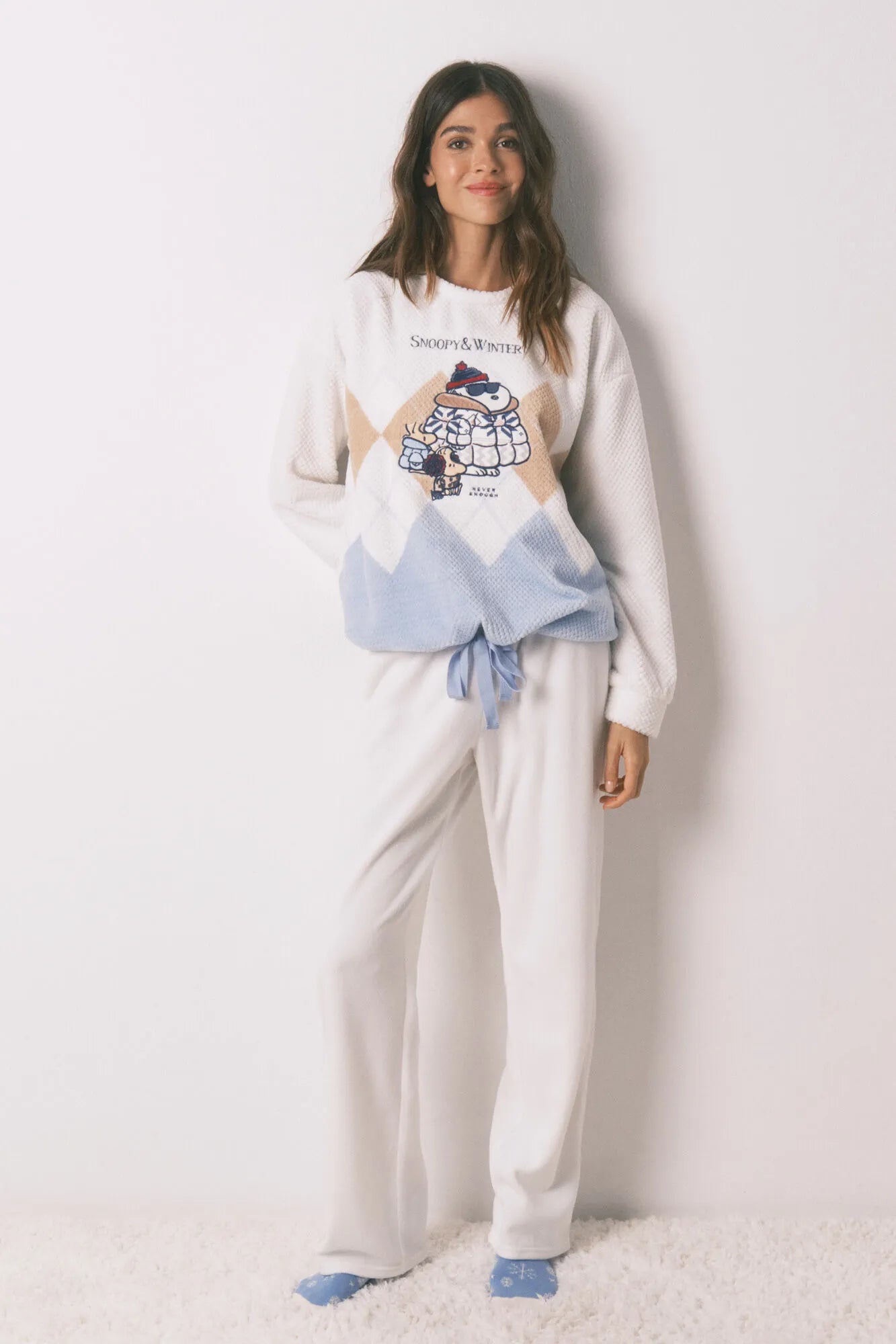 Women Secret_Ivory_Snoopy Fleece Mousse Long Pyjamas_3132229_96_02