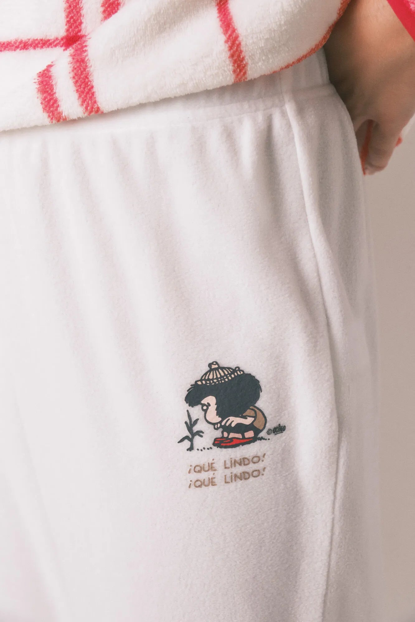 Women Secret_Ivory_Long Fleece Pajamas White Checks Mafalda_3132236_96_04