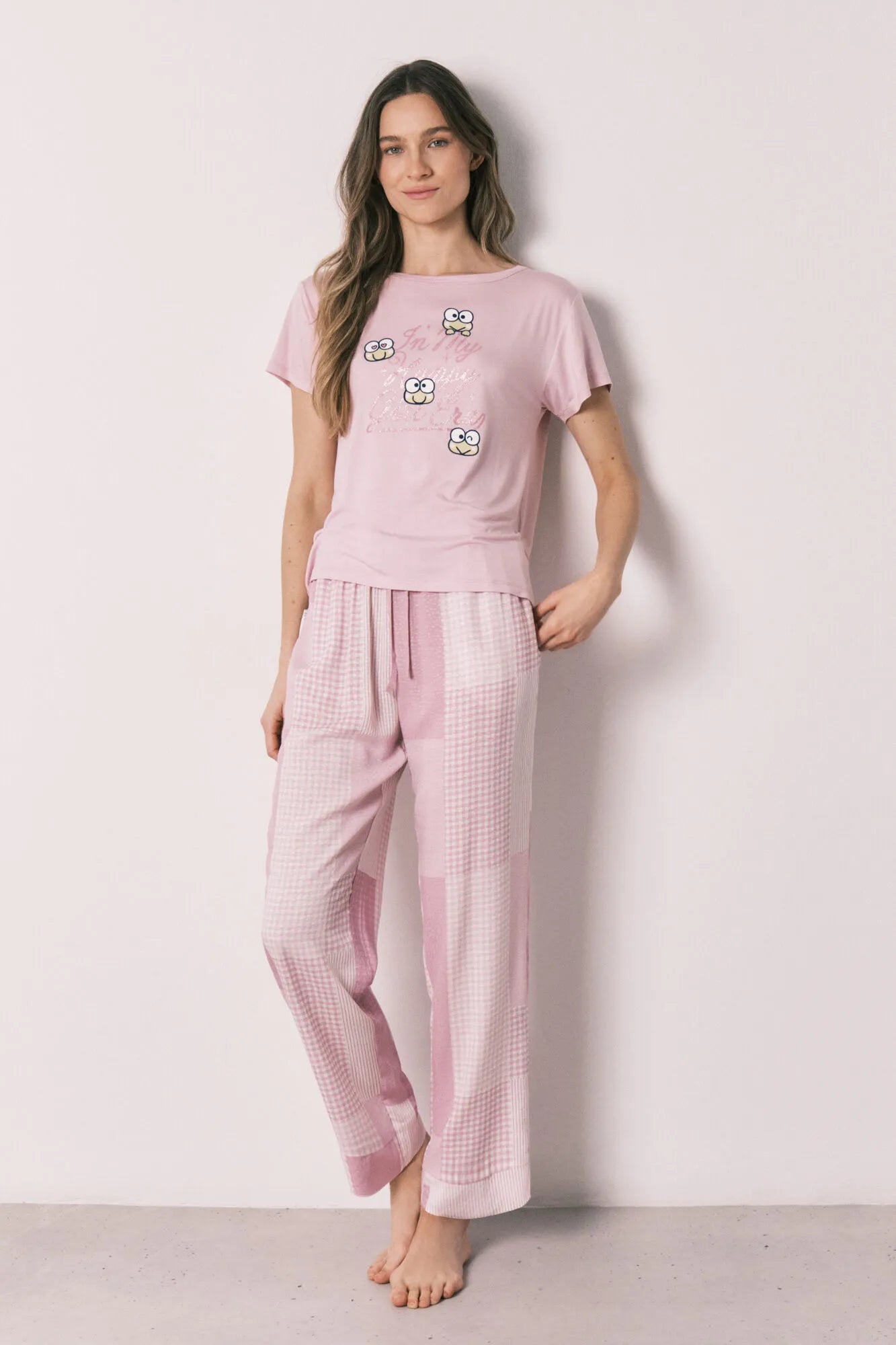 Women Secret Pink Women Patchwork Long Pyjamas Keroppi SKU: 3133510_72 Image 02