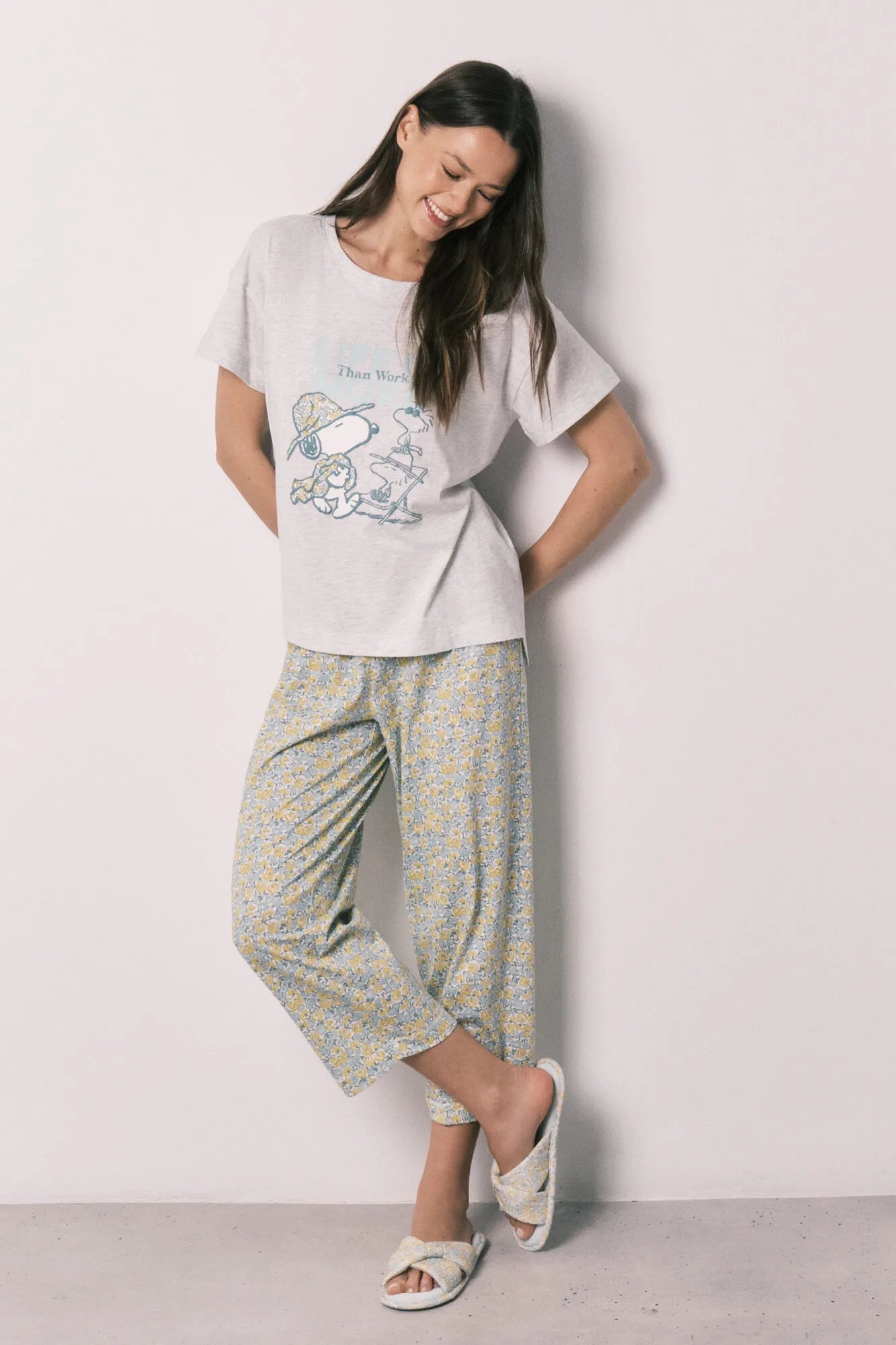 Women Secret Light Grey/Silver Women Snoopy Cotton Long Pyjamas SKU: 3133526_48 Image 02