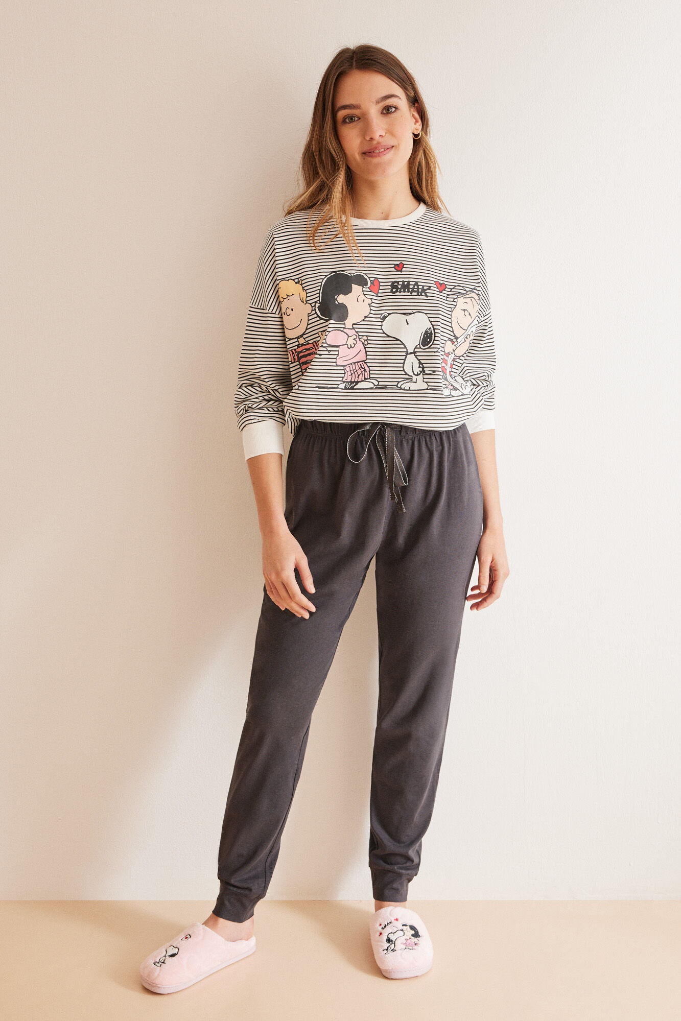Long Sleeve Long Pant Pyjama Set_3137594_02_04