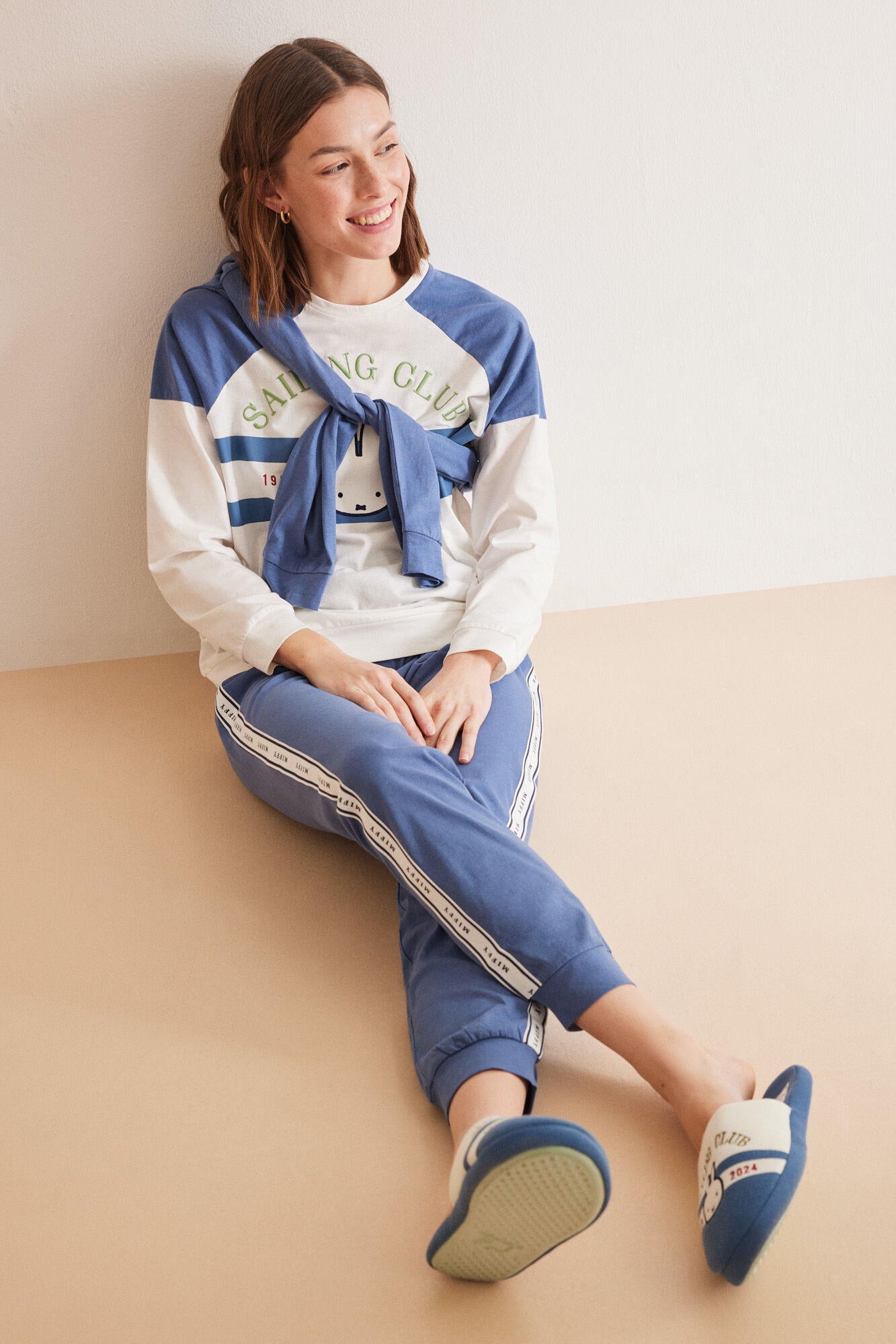 Long Sleeve Long Pant Pyjama Set_3137615_96_01