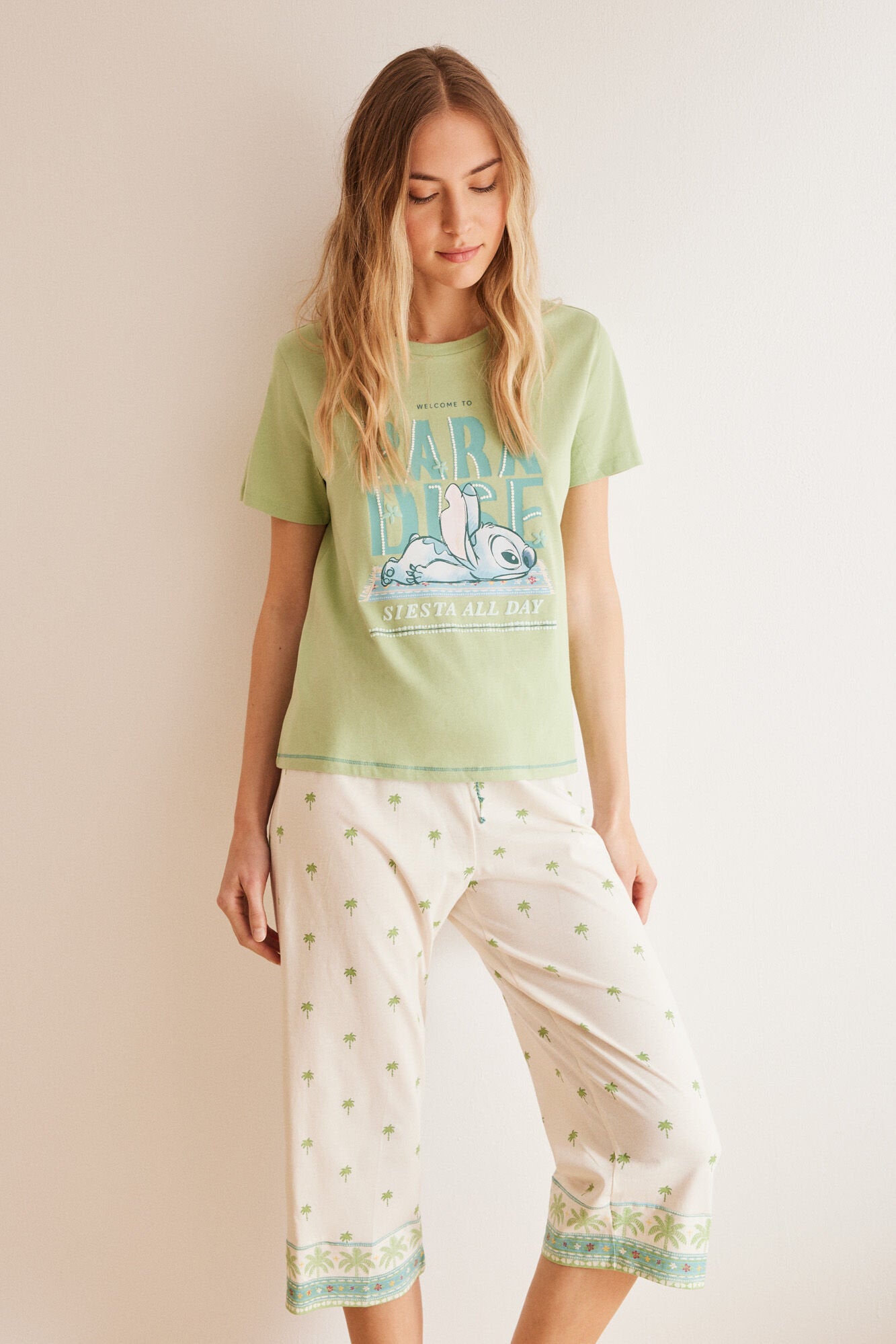Green Short Sleeves Capri Pant Pyjama_3137658_23_04