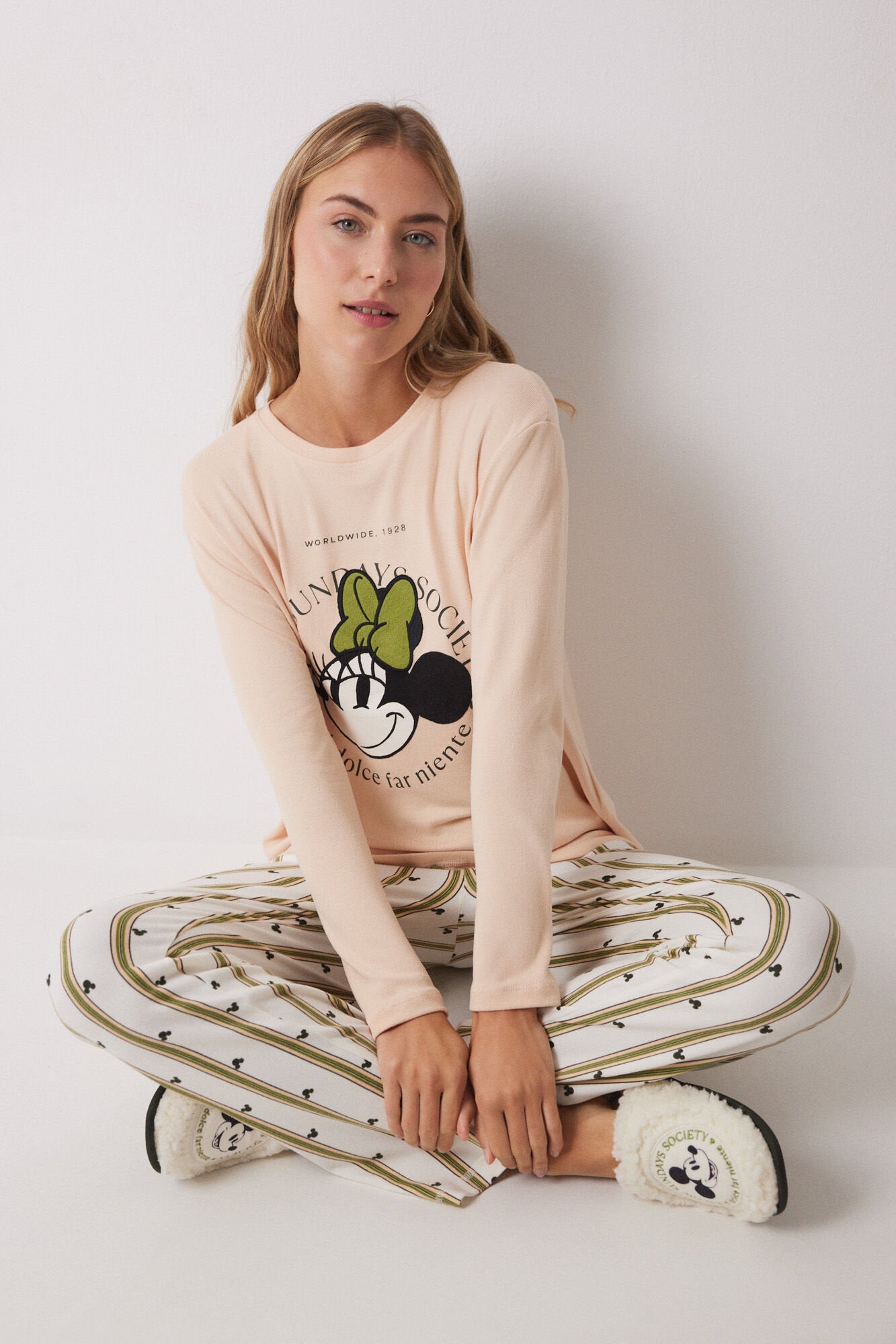 Women Secret_Minnie Long Long Sleeve Pajamas_3139839_70_01