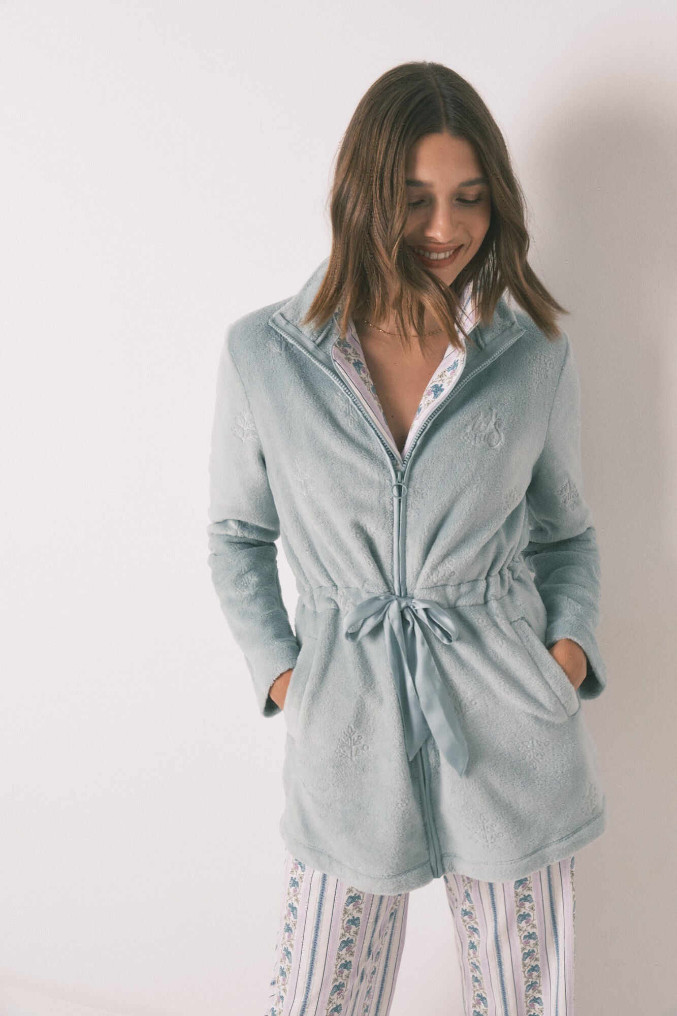 Women Secret_Green_Green Floral Fleece Midi Robe_3142294_28_01