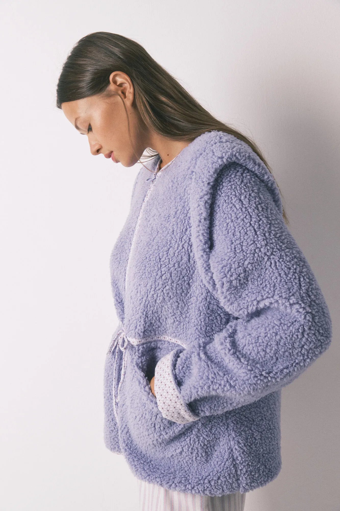 Women Secret_Blue_Short Lilac Faux Shearling Robe_3142295_19_01