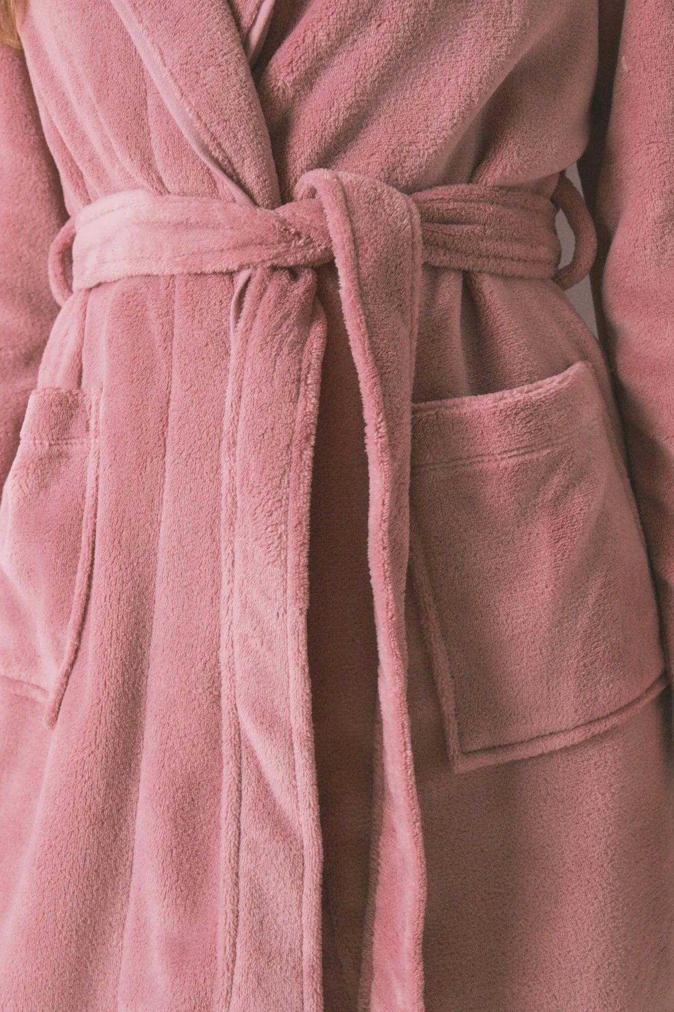 Women Secret_Pink_Pink Fleece Midi Robe_3142296_71_04