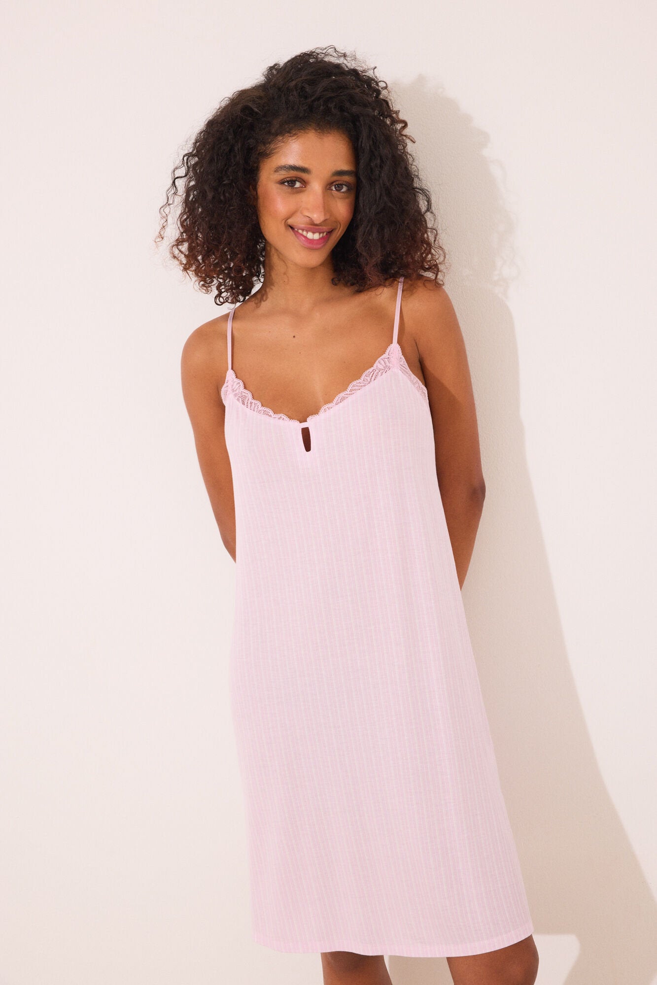 Women Secret_Pink Viscose Short Nightgown_3239682_71_01