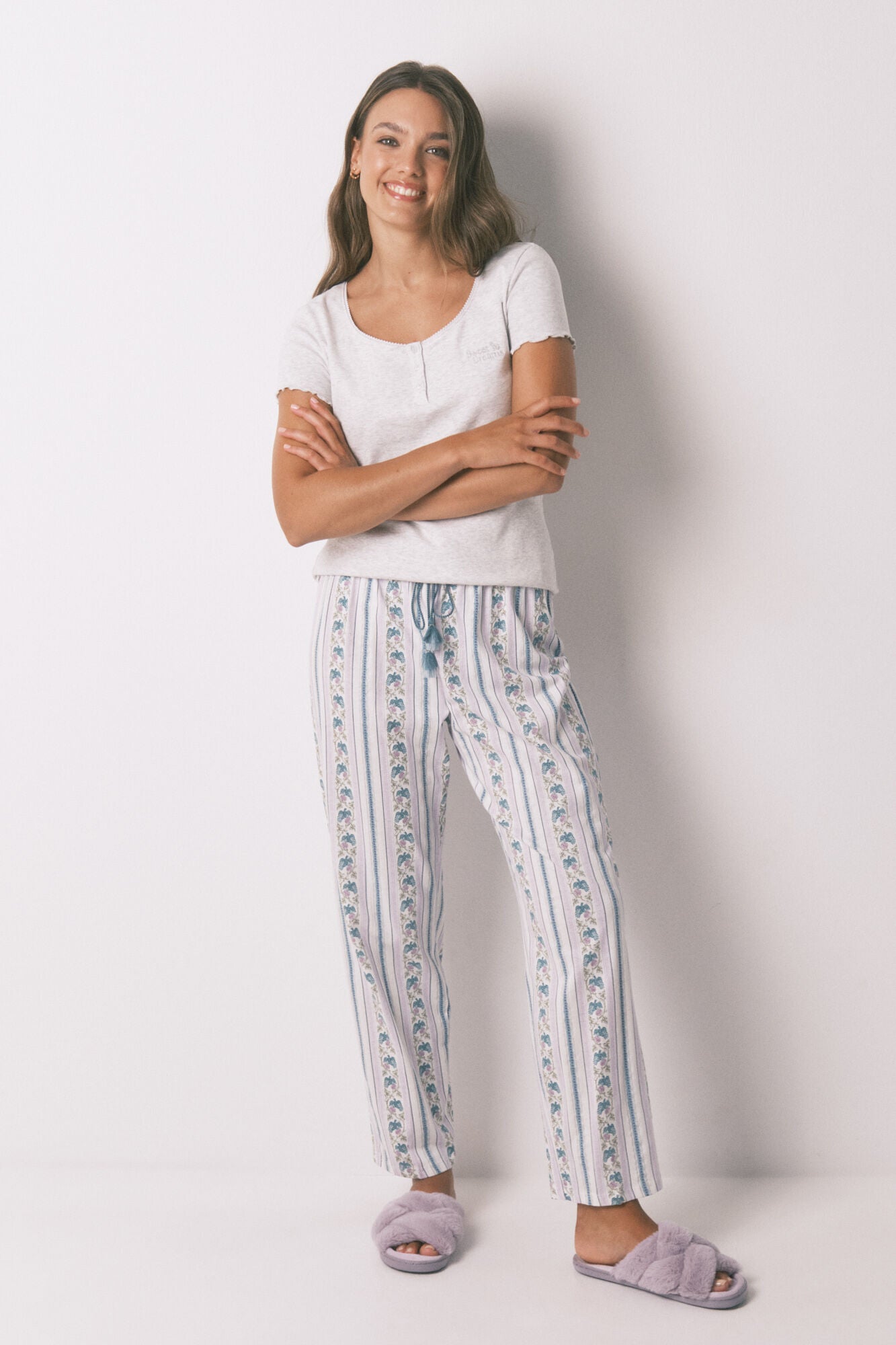 Women Secret_Dark Grey_Gray Cotton Short Sleeve T-Shirt_3272275_44_02