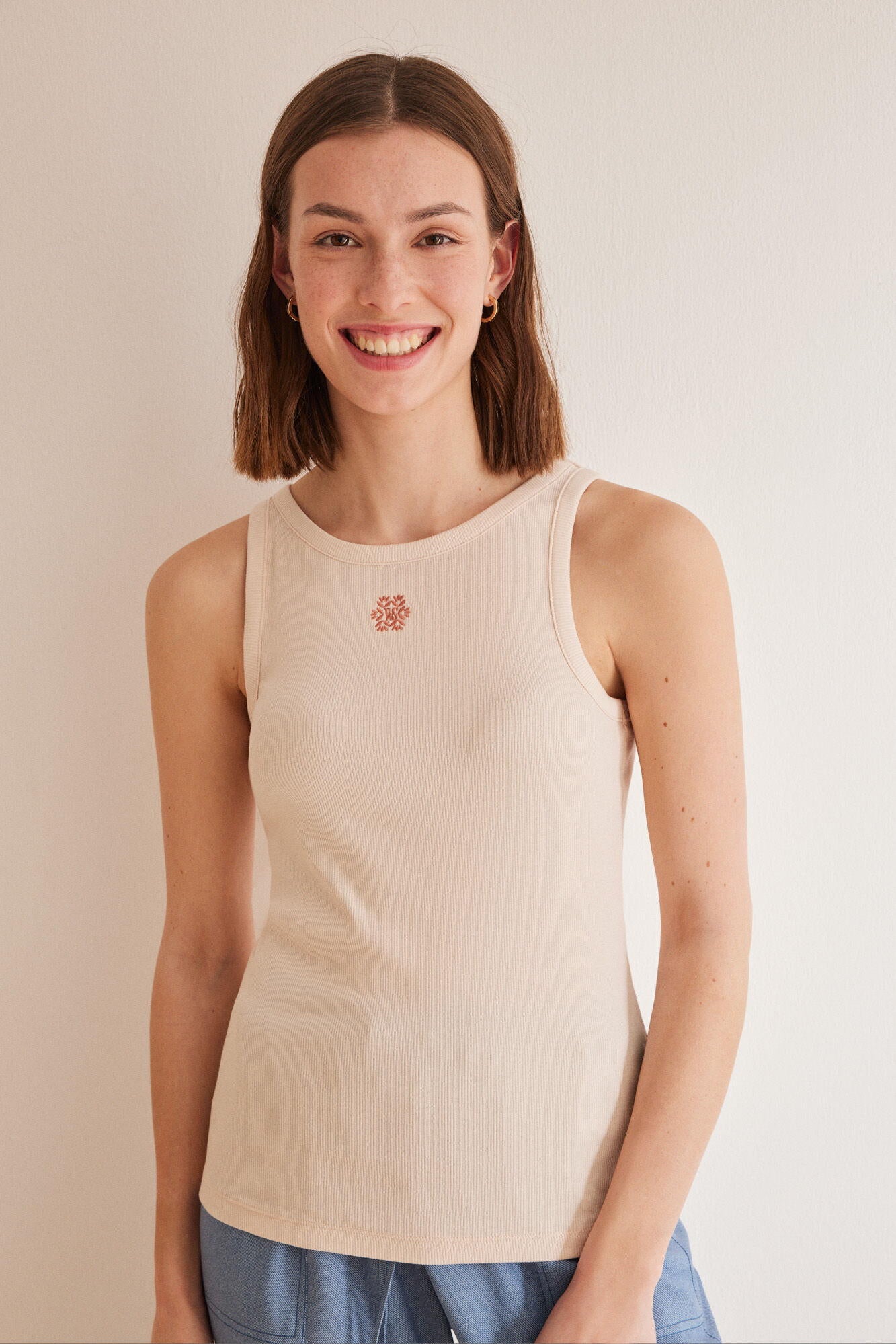 Ribbed Tank Top_3277305_71_01