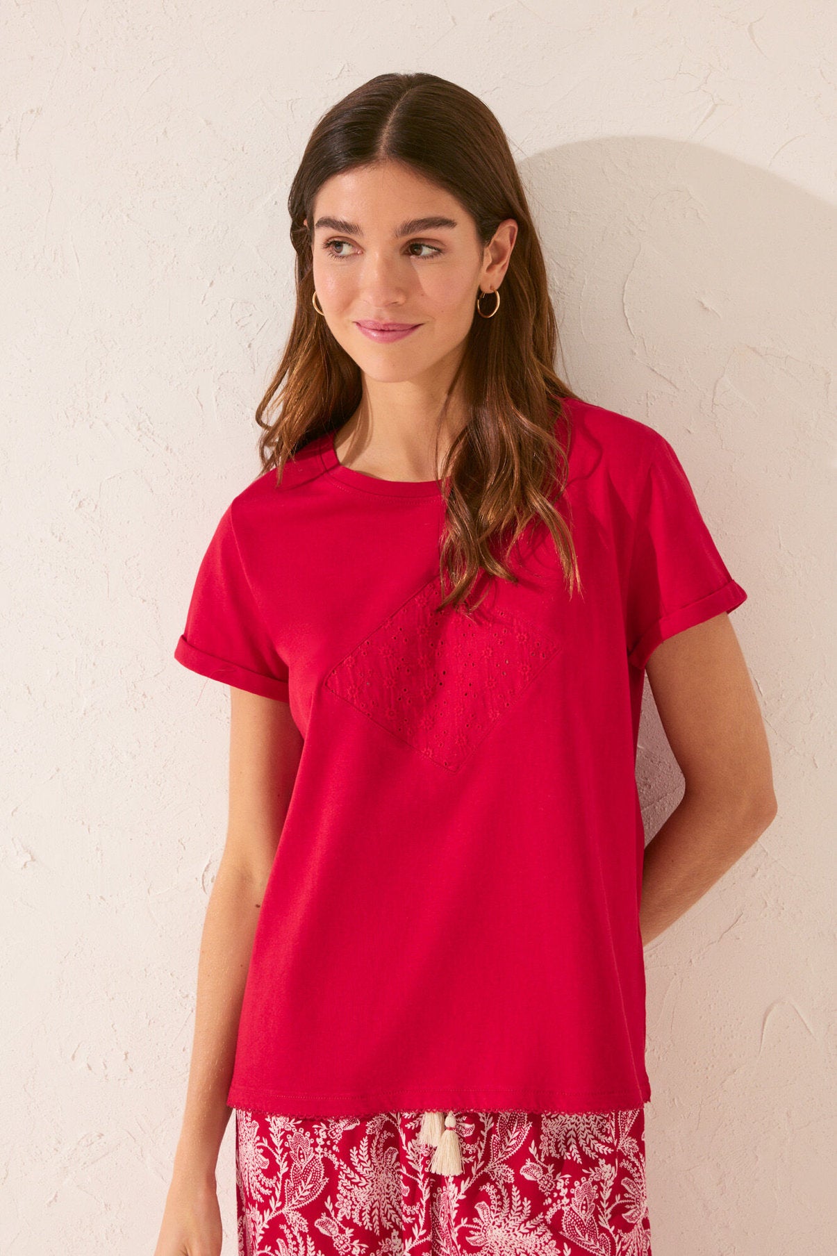 Women Secret_100% Cotton Short Sleeve T-Shirt with Red Embroidered_3279706_60_03