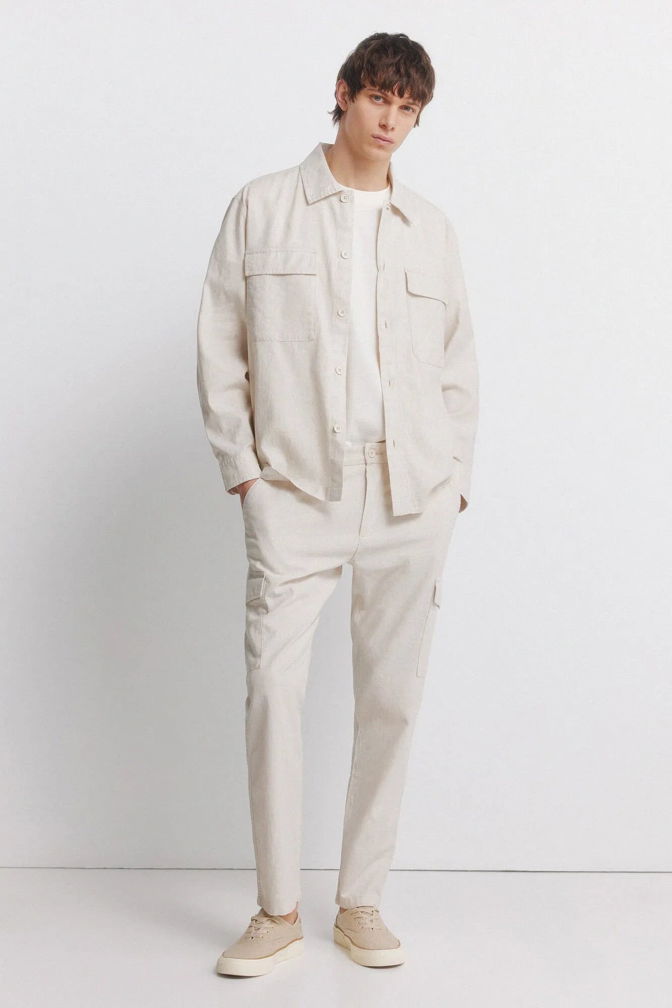 Springfield White Men Textured T-Shirt SKU: 3283430_97 Image 03