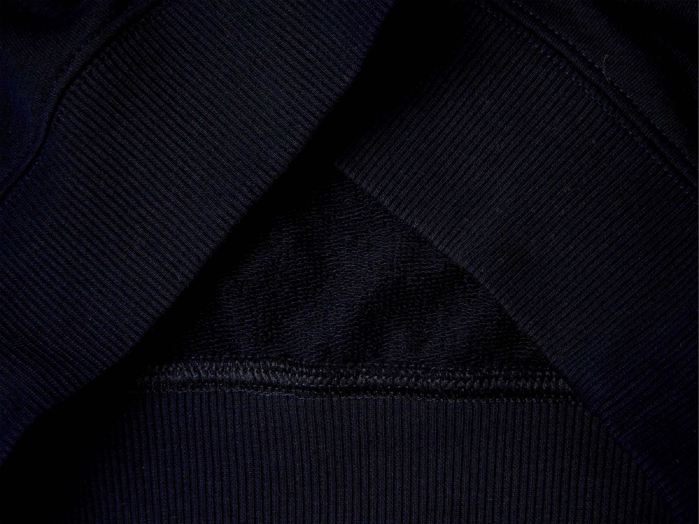 Benetton_Dark Blue_Hoodie ©Harvard University_32N4C204U_016_03