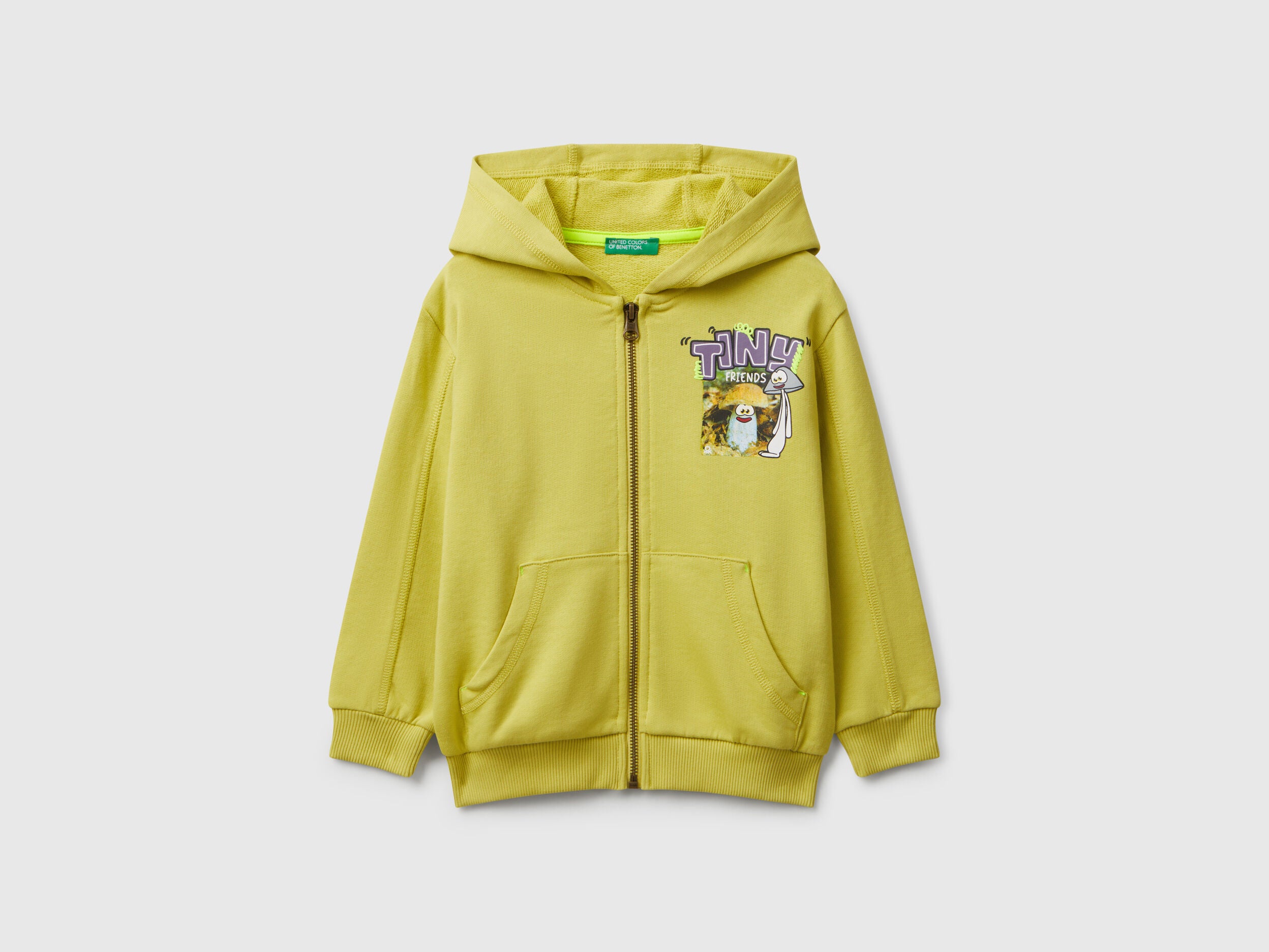 Benetton_Yellow_Sweatshirt with Kangaroo Pocket_33NVG5041_0Y6_01