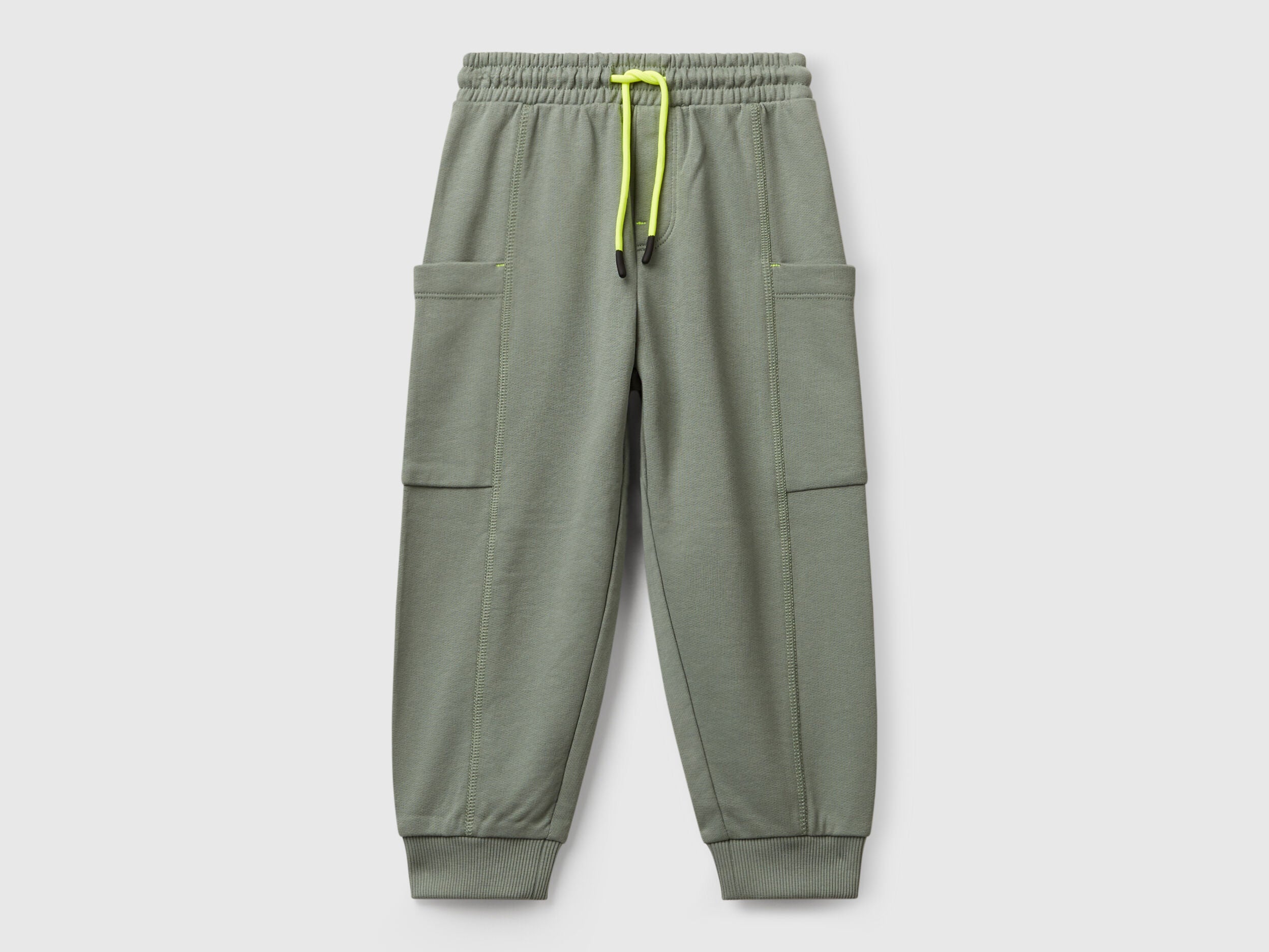 Benetton_Light Green_Cargo Sweatpants_33NVGF052_075_01