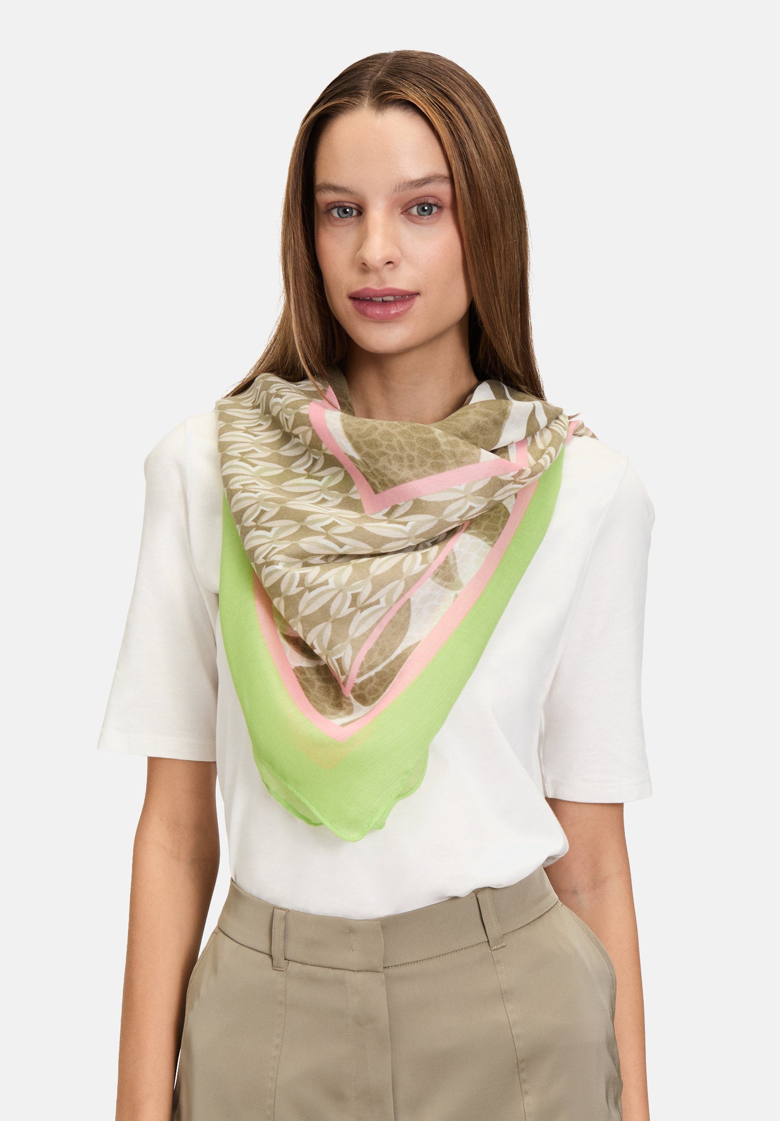 Betty Barclay_Scarf with Print_3444-1292_5819_01