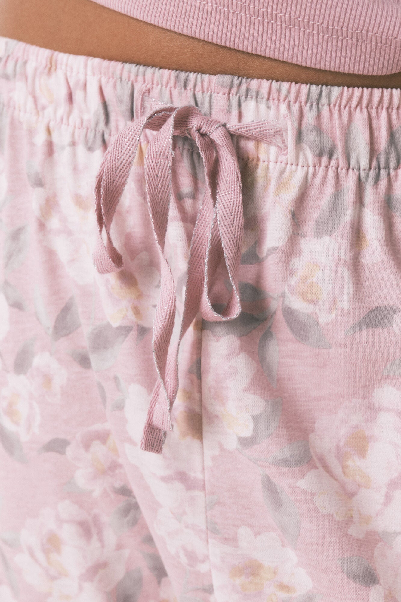 Women Secret_Pink_Long Pyjamas with Pink Floral Print_3592419_70_05