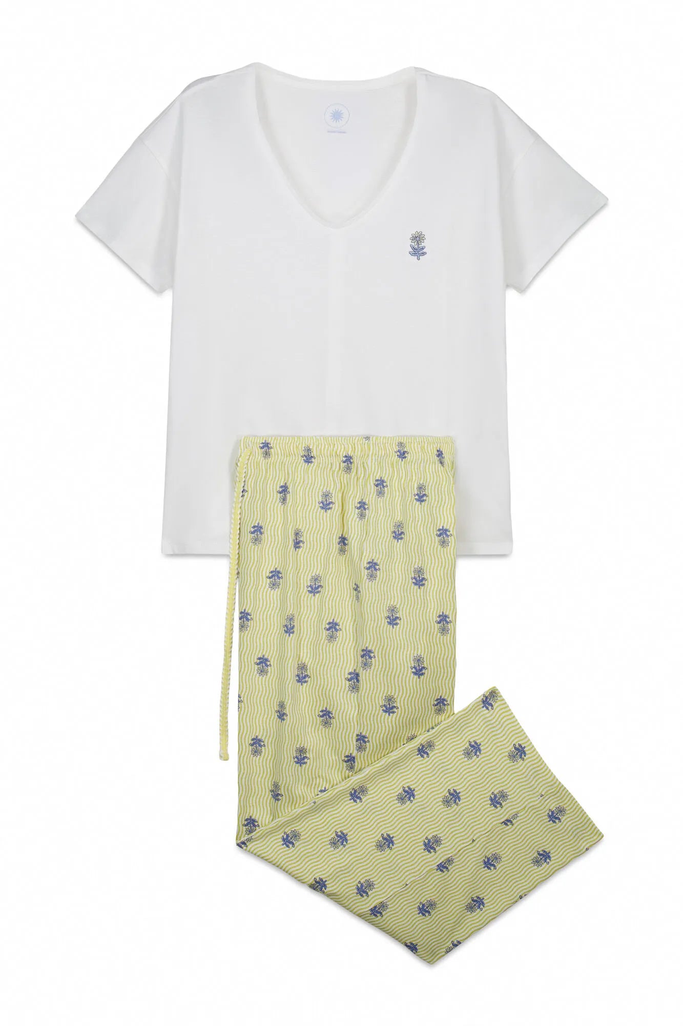 Women Secret Ivory Women White Cotton Capri Pyjamas SKU: 3593073_96 Image 06