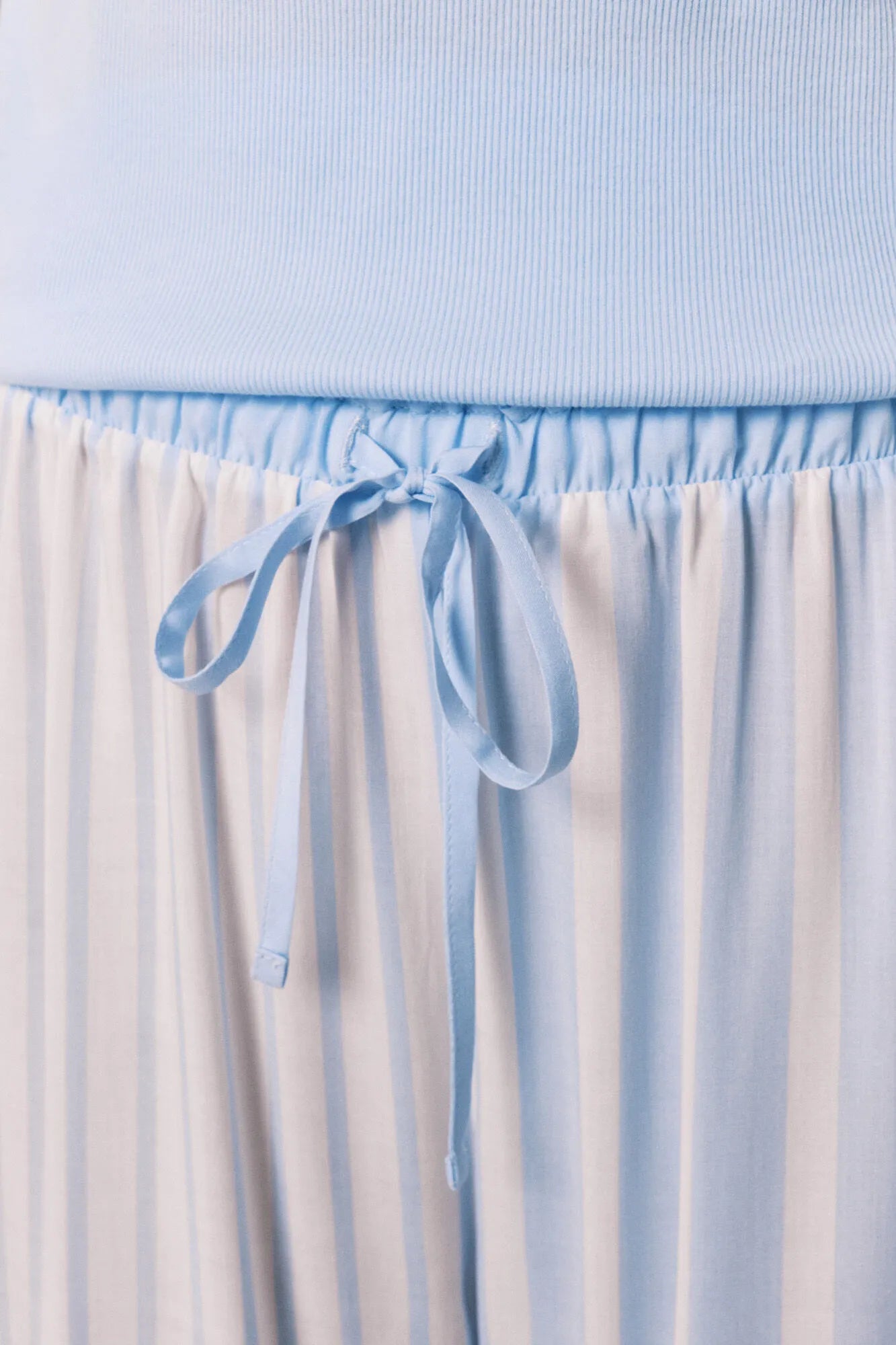 Women Secret Medium Blue Women Blue Cotton And Viscose Short Sleeve Long Pyjamas SKU: 3593087_12 Image 04