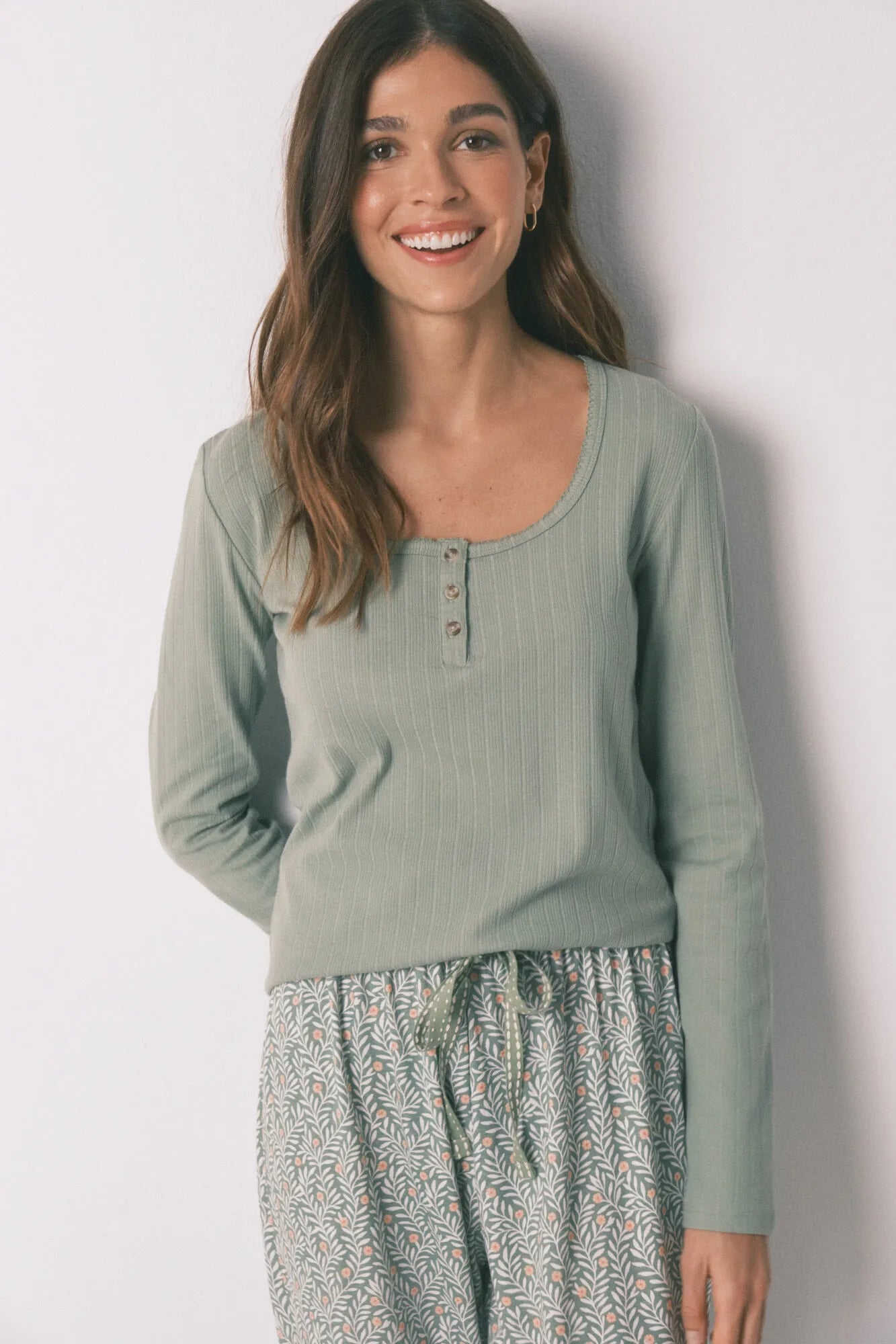 Women Secret_Green_Green Cotton Floral Print Long Pyjamas_3593959_22_03