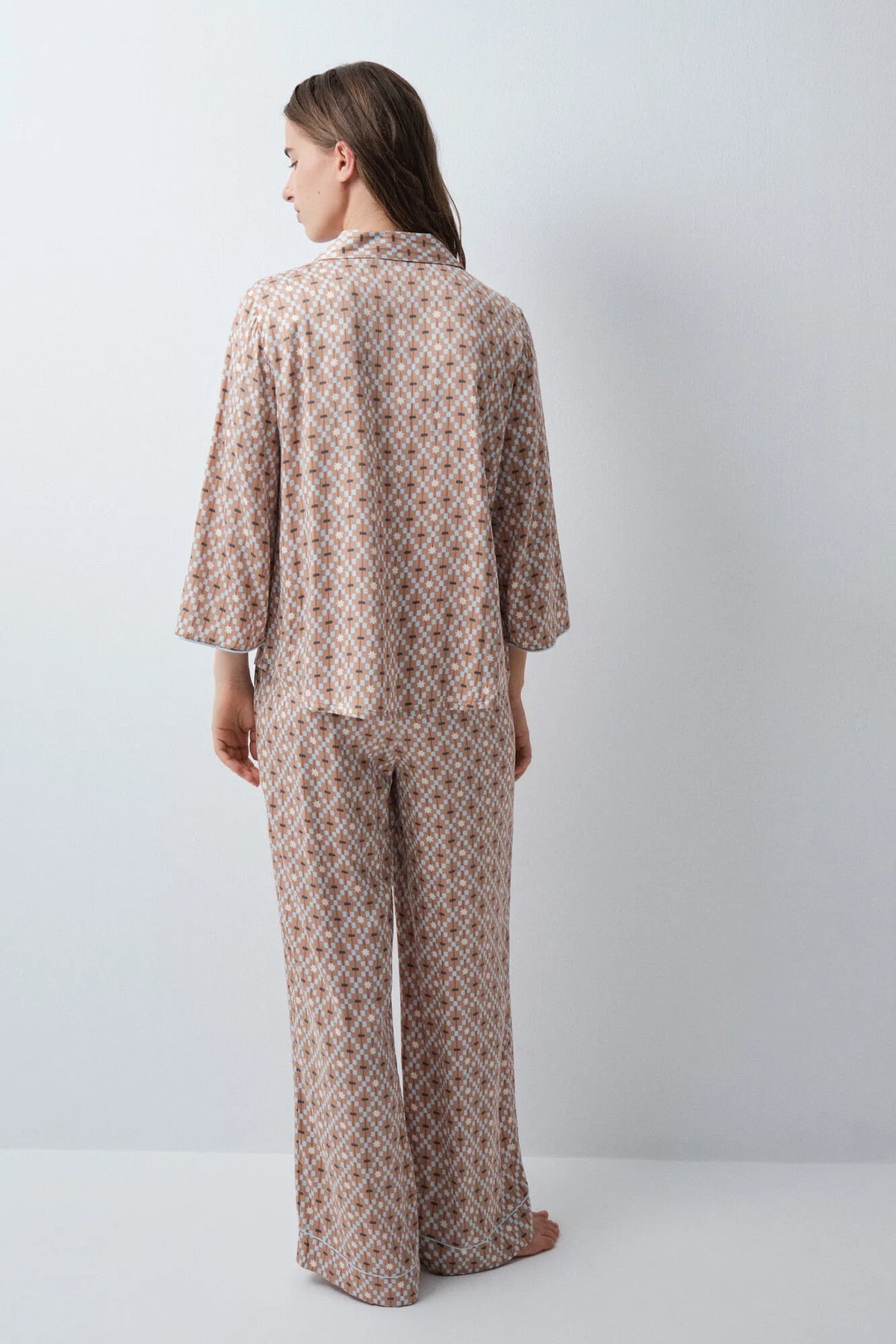 Women Secret Beige/Camel Women Geometric Print Satin Classic Long Pyjamas SKU: 3594724_55 Image 05