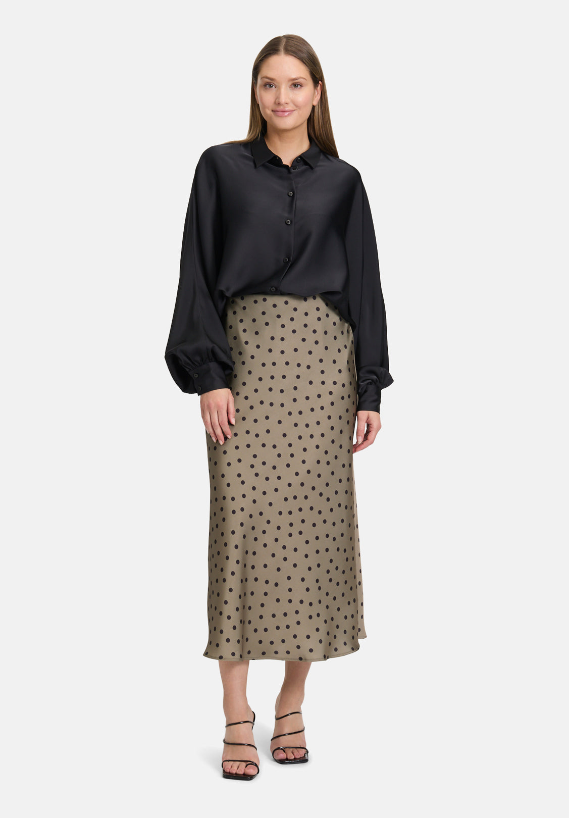 Vera Mont_Black_Satin Blouse with Collar_3596-4262_9045_02