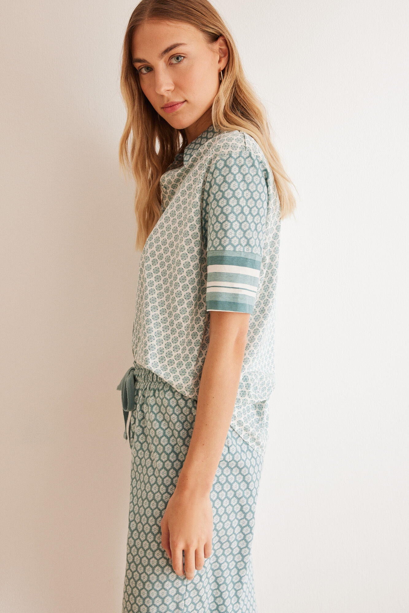 Short Sleeve Lounge Pyjama_3597380_19_06