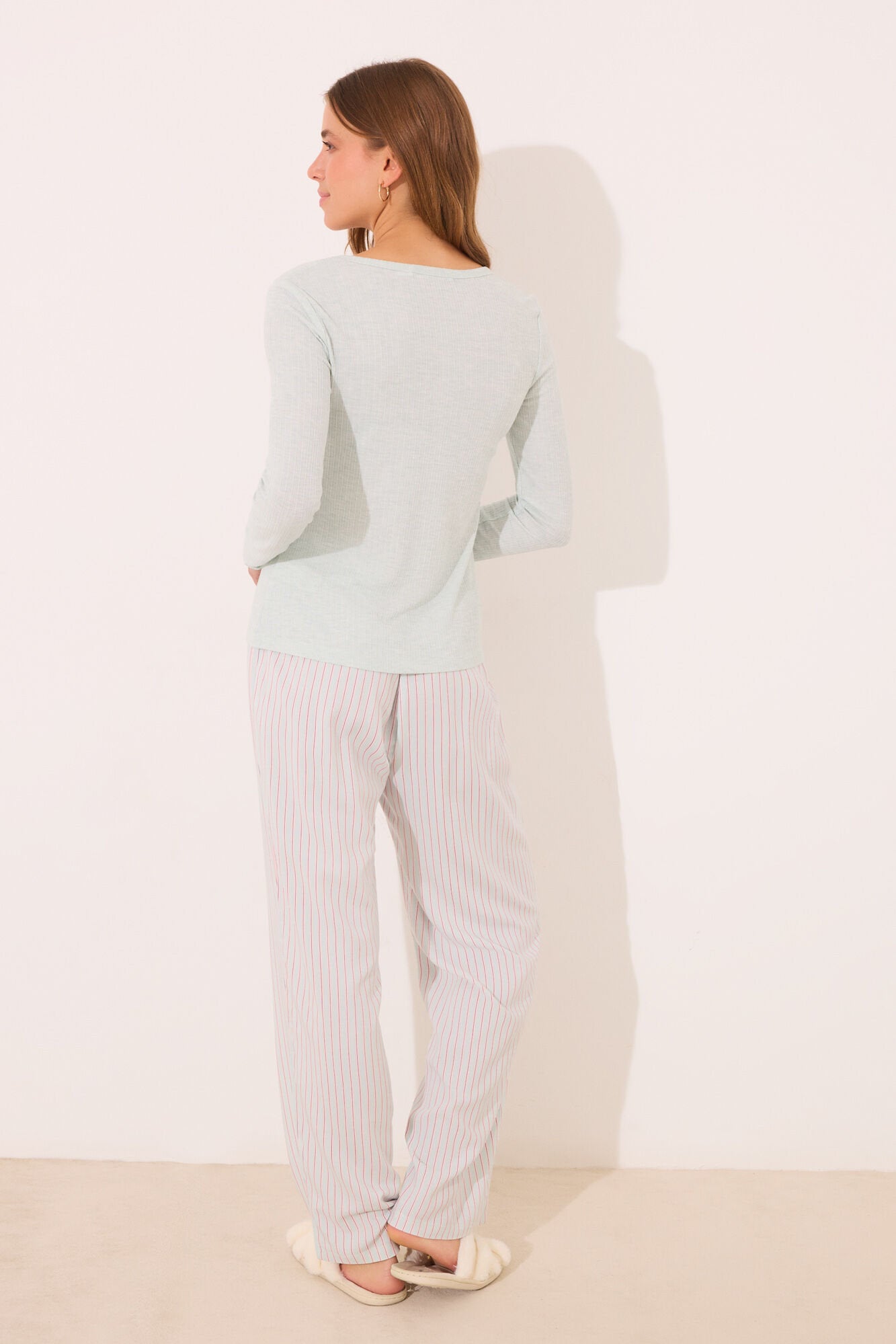 Women Secret_Long Pyjamas with Green Striped_3599183_23_05