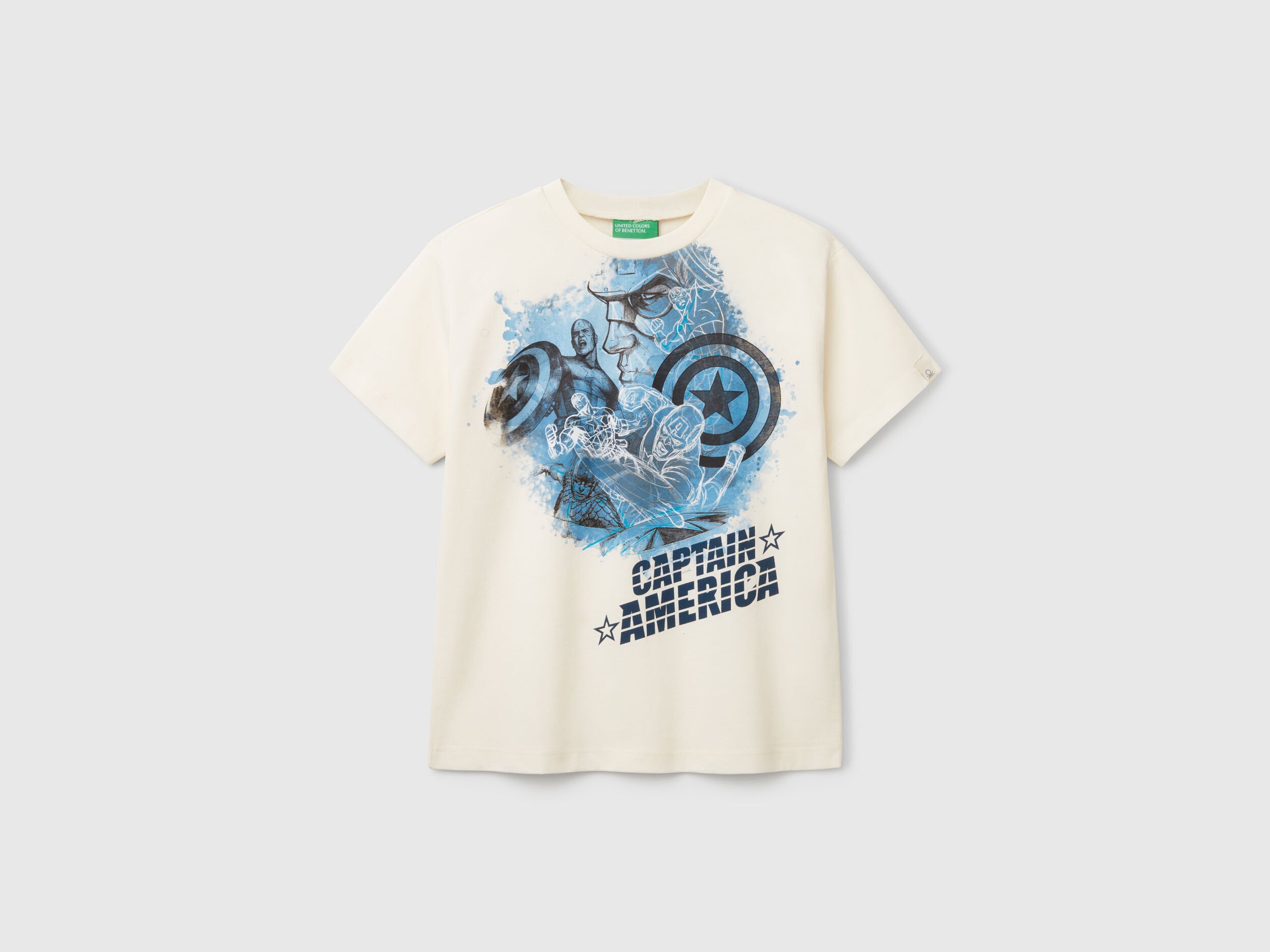 Benetton_Captain America ©Marvel T-Shirt_35RYC10N9_0R2_01