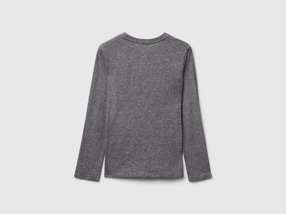 Benetton_Dark Gray_T-Shirt with Glitter Print_35RYC10QE_507_02