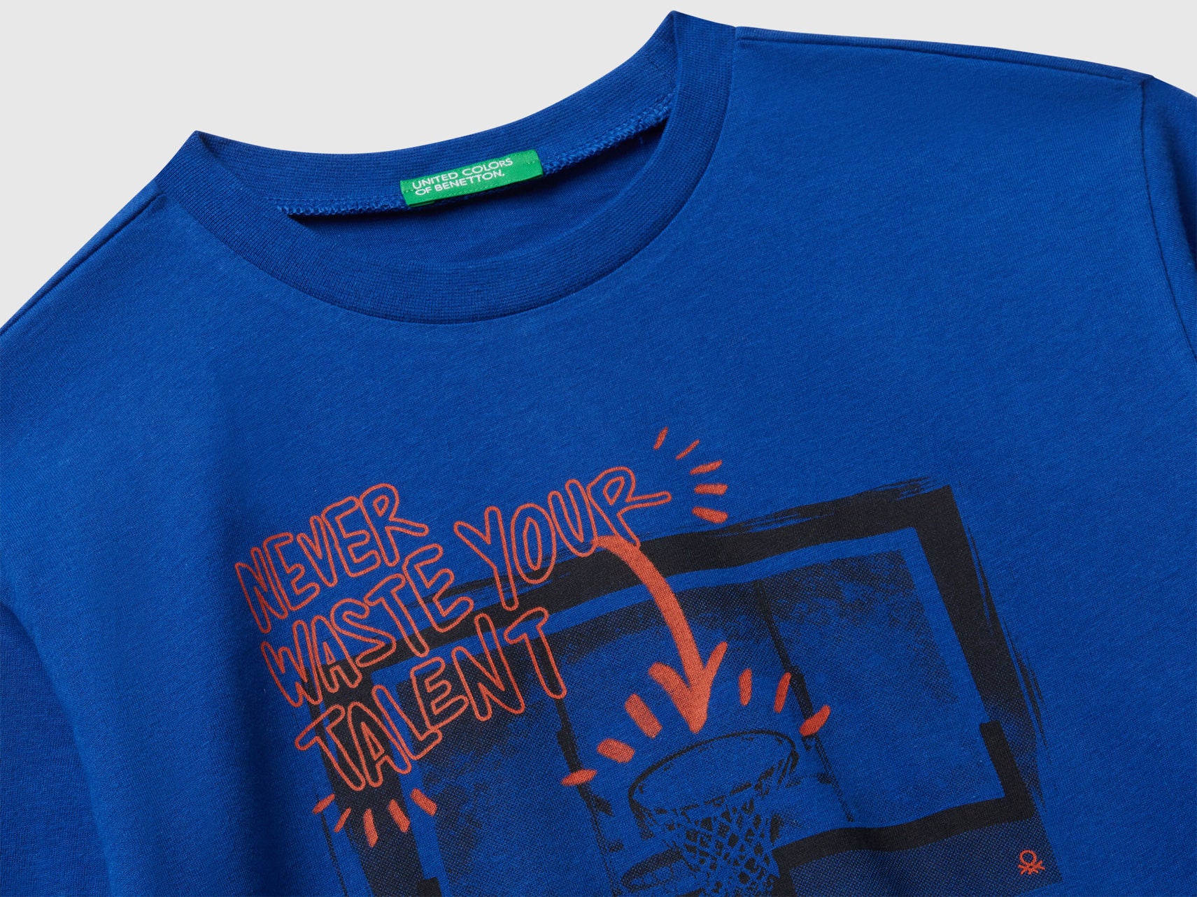 Benetton_Bright Blue_Cotton T-Shirt with Print_35RYC10QQ_19R_03